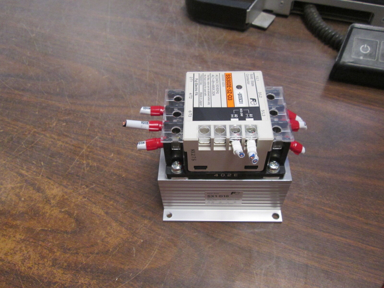 Fuji Electric Solid State Contactor SS302E-3Z-D3 5-24VDC Coil 30A 240V 50/60Hz