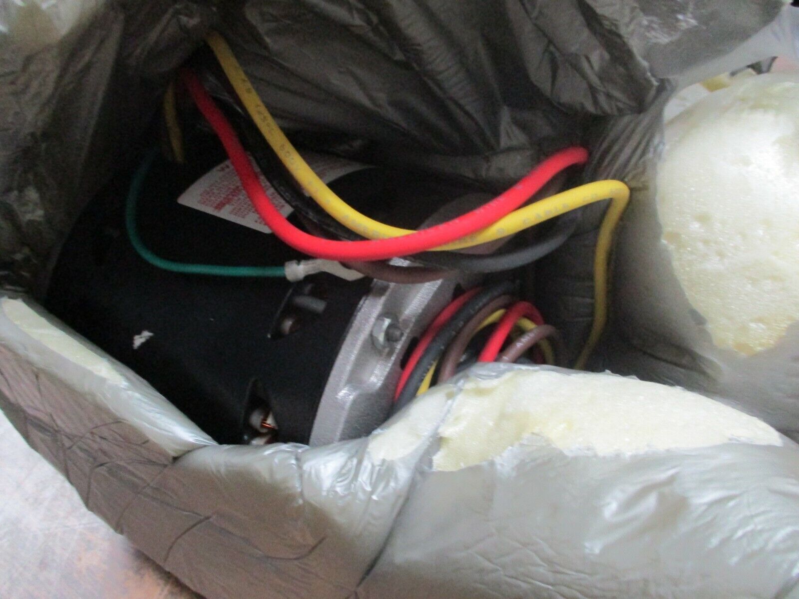 A.O. Smith AC Motor HC 44VE208 1/2HP 1075RPM FR:48 208-230V New Surplus