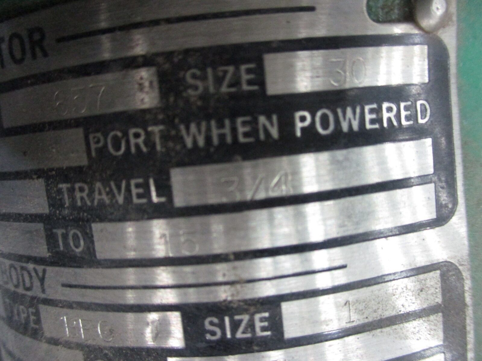 Fisher Diaphragm Control Valve w/ Positioner 657 / BFC Size 30 / 1" Used