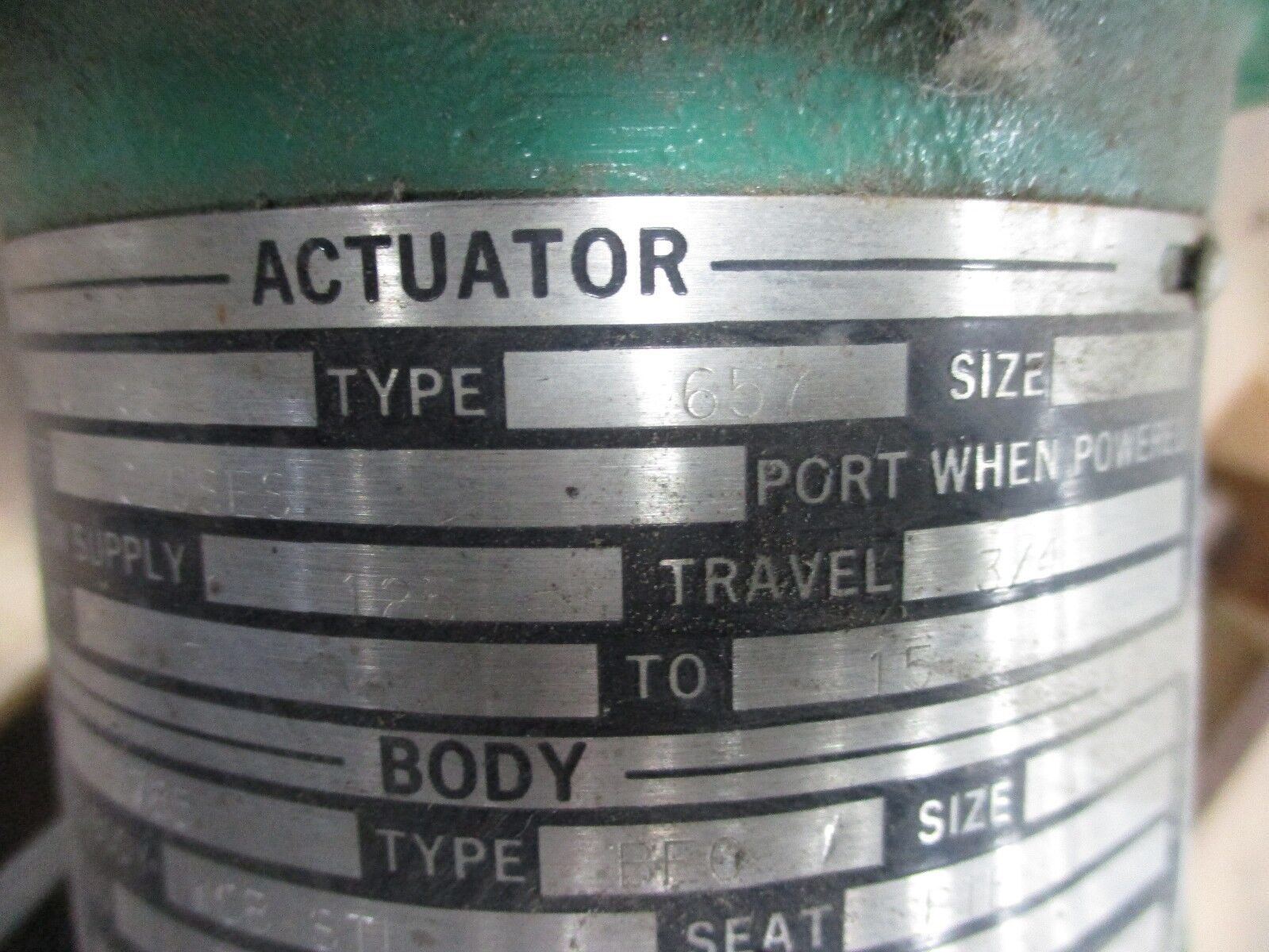 Fisher Diaphragm Control Valve w/ Positioner 657 / BFC Size 30 / 1" Used