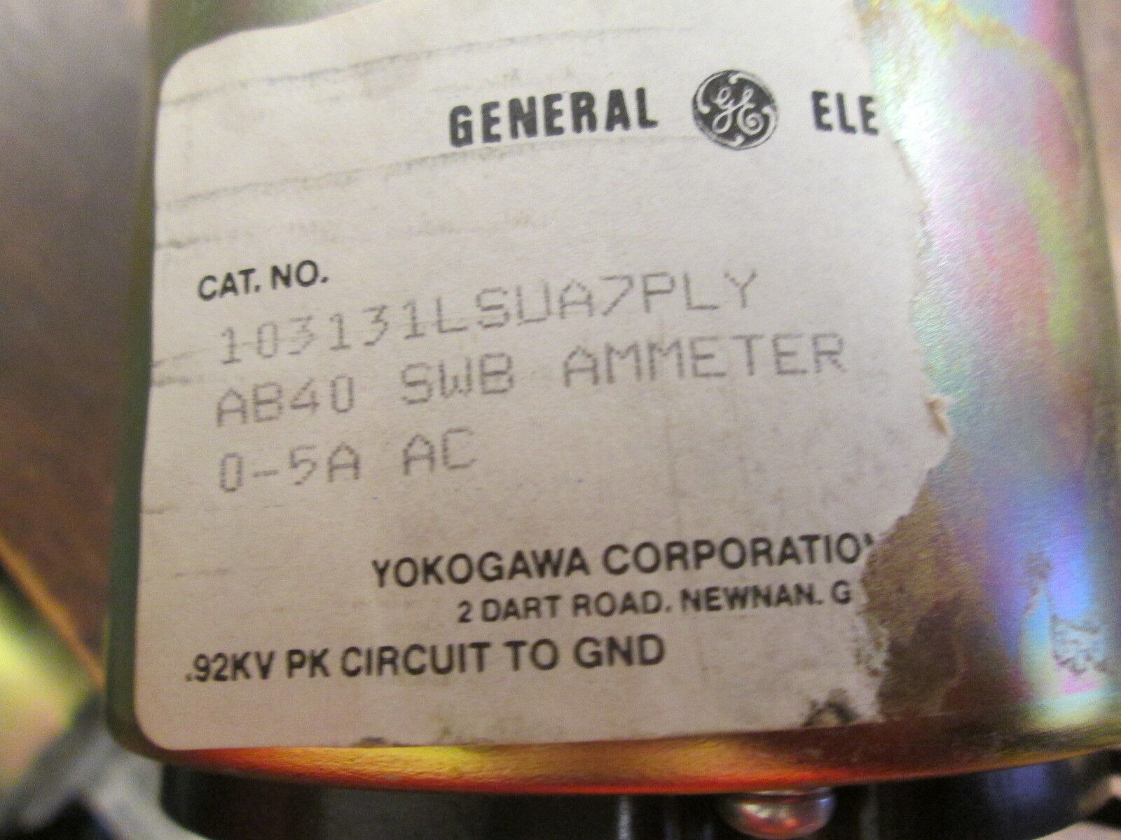 GE Ammeter 103131LSUA7PLY, Range: 0-3000A AC *Missing Center Screw* Used