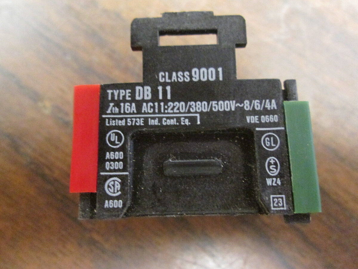Square D Contact Block 9001 DB11 Used