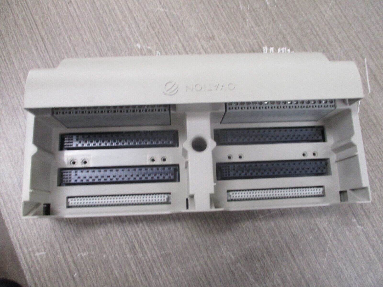 Emerson Ovation Process Control Base 1B30035H01 Rev. 05 w/ Terminal Cover Used