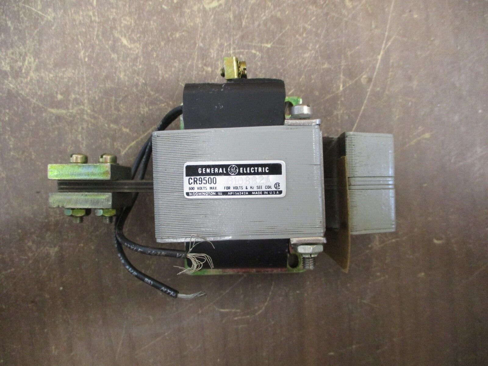 GE Solenoid CR9500B108B2A 115V Coil New Surplus