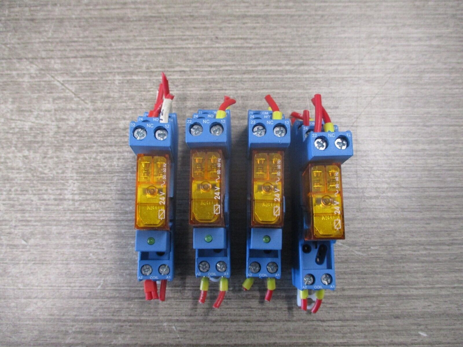 Finder Relay w/ Base 40.52 24V 50/60Hz *Broken Latch* *Lot of 4* Used