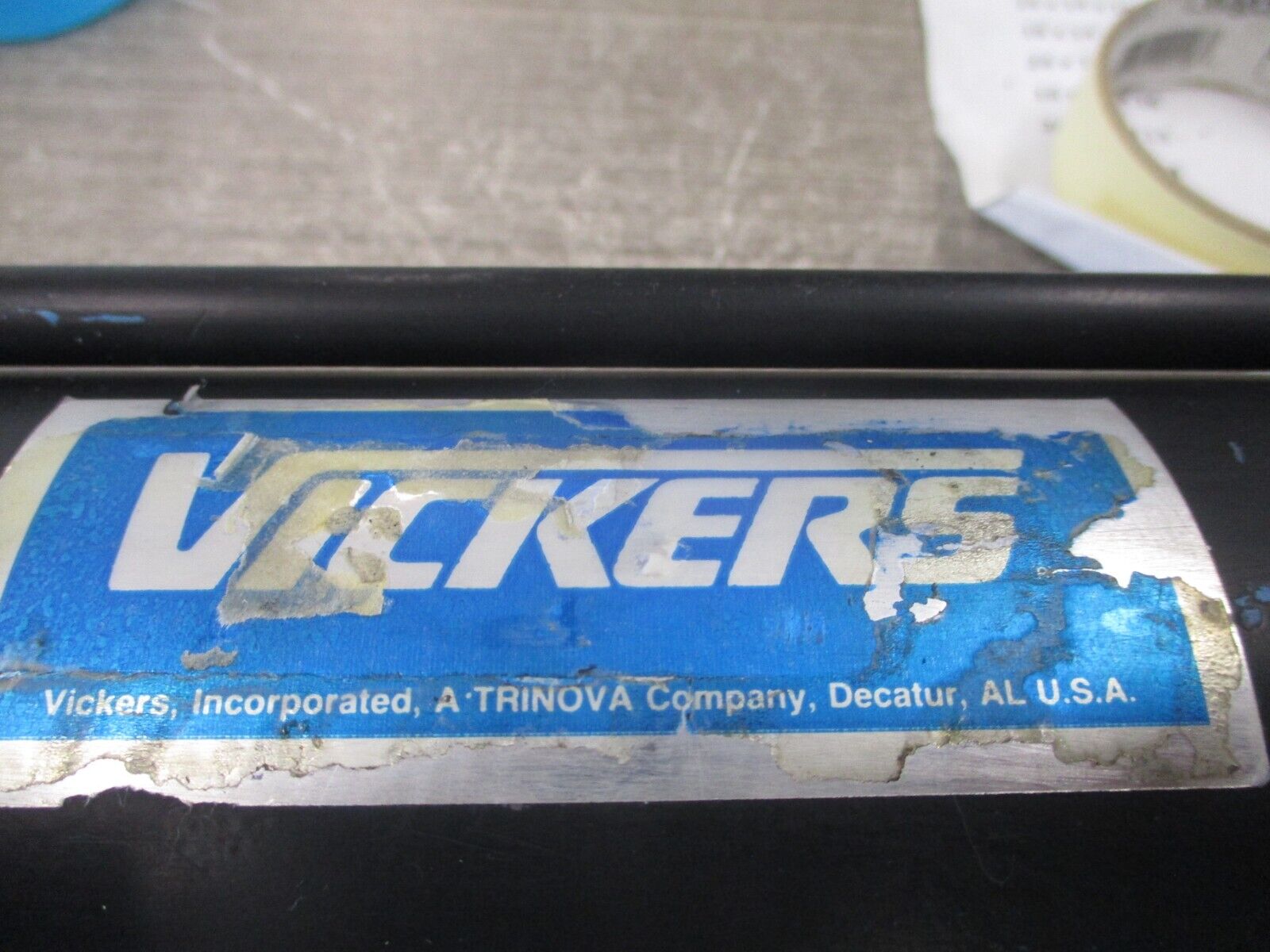 Vickers Hydraulic Cylinder 23-40-254R Used