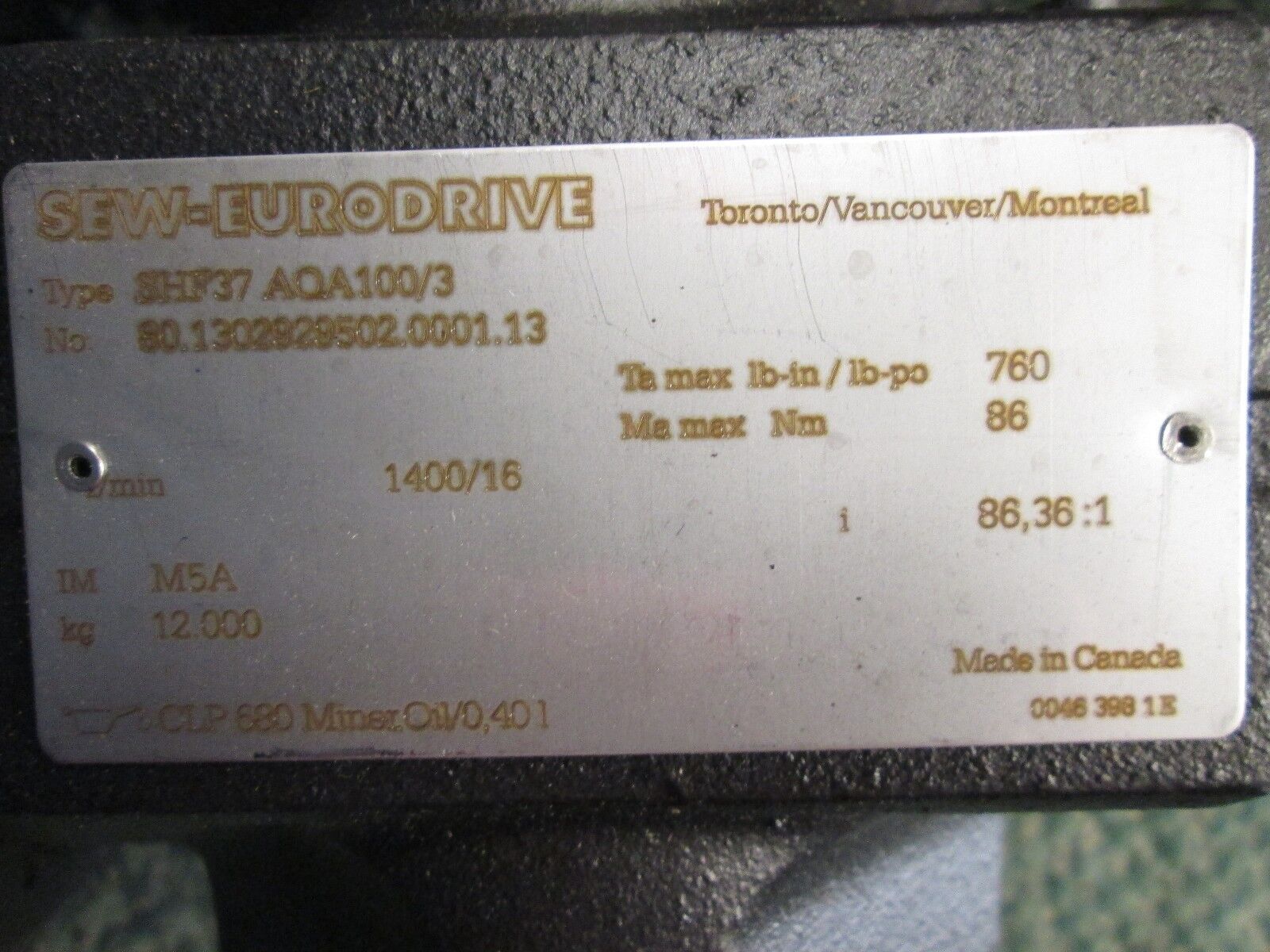 SEW-Eurodrive Gear SHF37 AQA100/3 86,35:1 Ratio Used