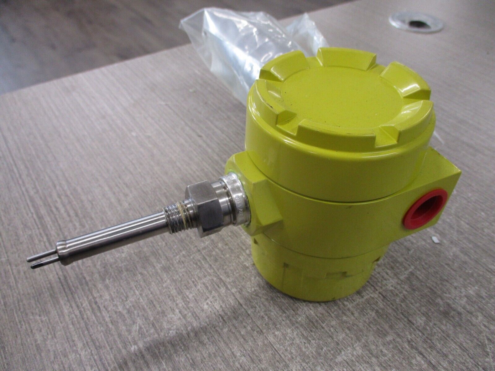 FCI Flow Meter OEM-017949-VCFA2 85-265V 50/60HZ 500 PSIG Used