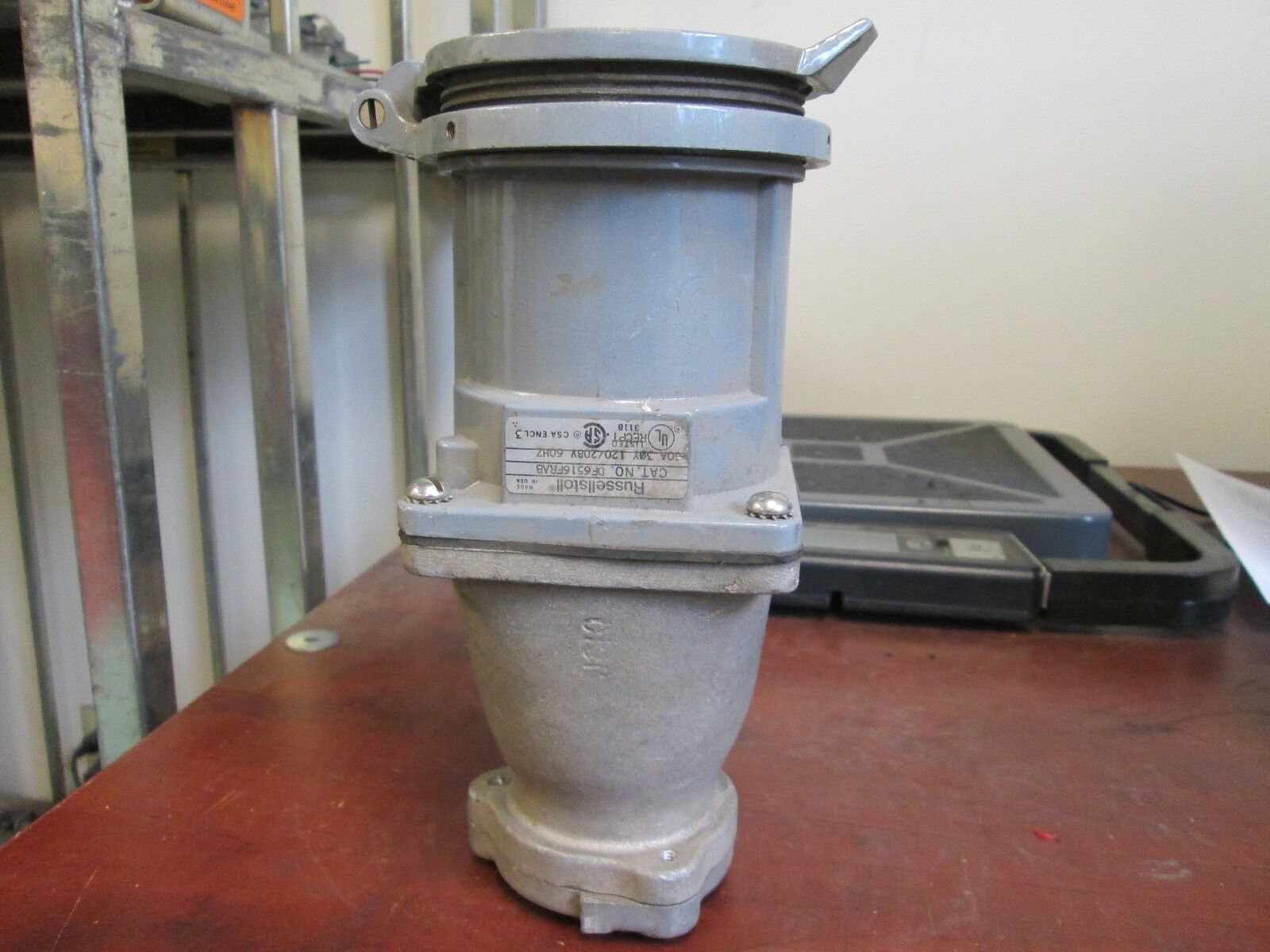 Russellstoll Connector DF6516FRAB 60A 120/208V 60Hz 3Ph 5W Used