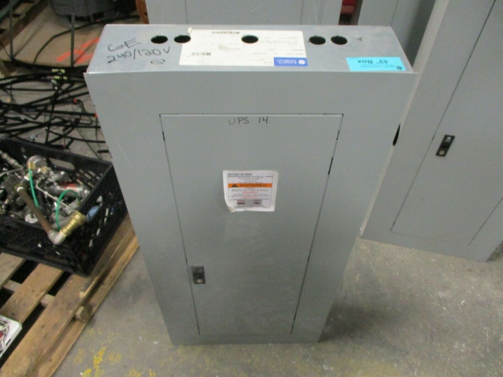 GE Main Breaker Circuit Breaker Panel AQU1302RCX 225A Max 120/240V 1Ph 3W Used