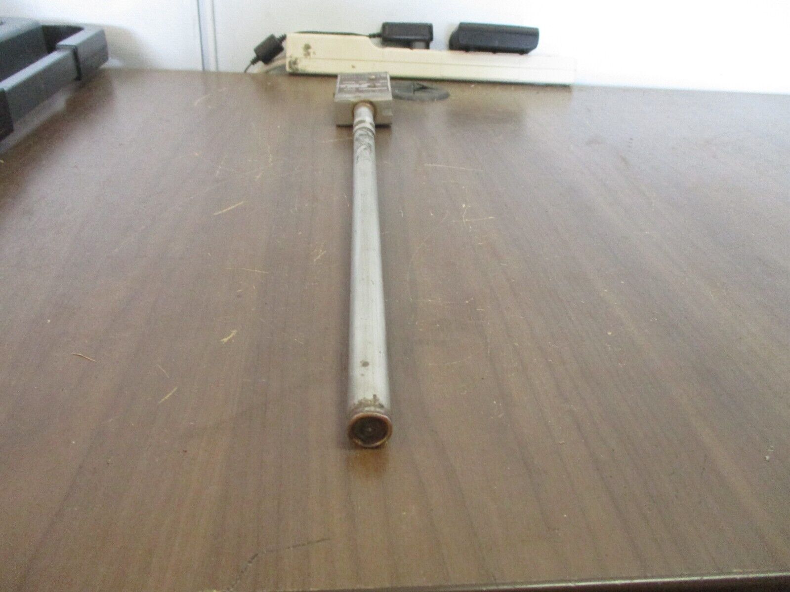 Burling Temperature Control Model B-1C Length: 8" 650°F Max Range: 375-650° Used