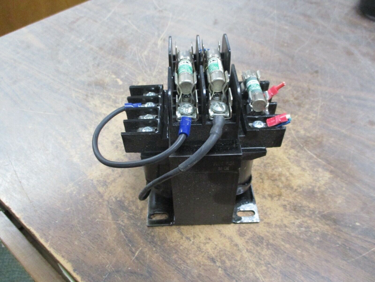 Hammond Transformer 143206 3AUA478001A1 150VA Pri:208/230/480/600V Sec:115V Used