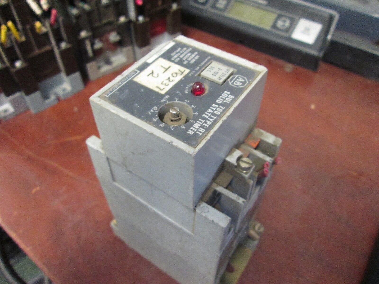 Allen-Bradley Time Delay Relay 700-RT11N110A1 Range: 2-120sec Used