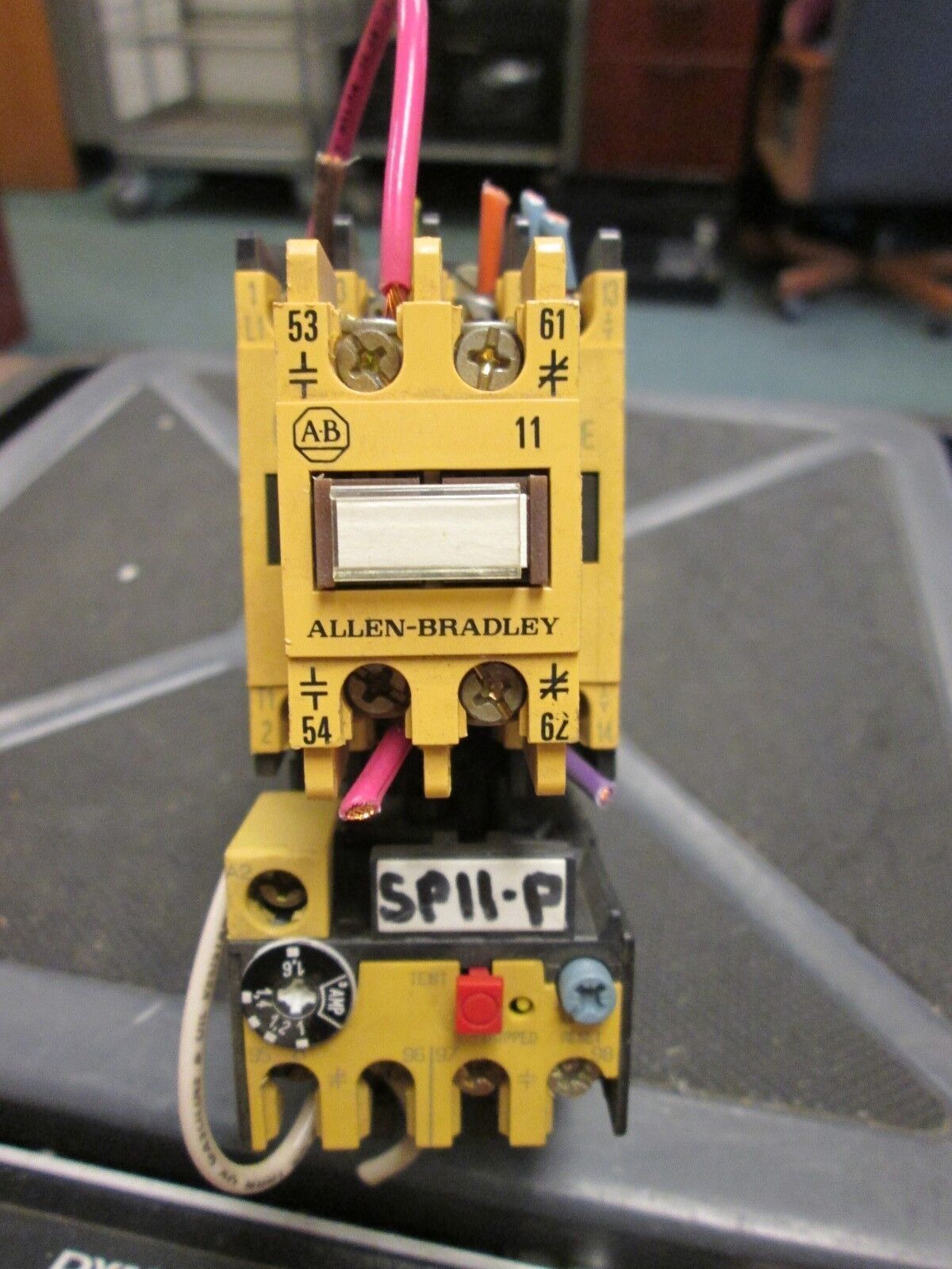 Allen-Bradley Starter 100-A09ND3 193-BSB16 1-1.6A 120V Coil