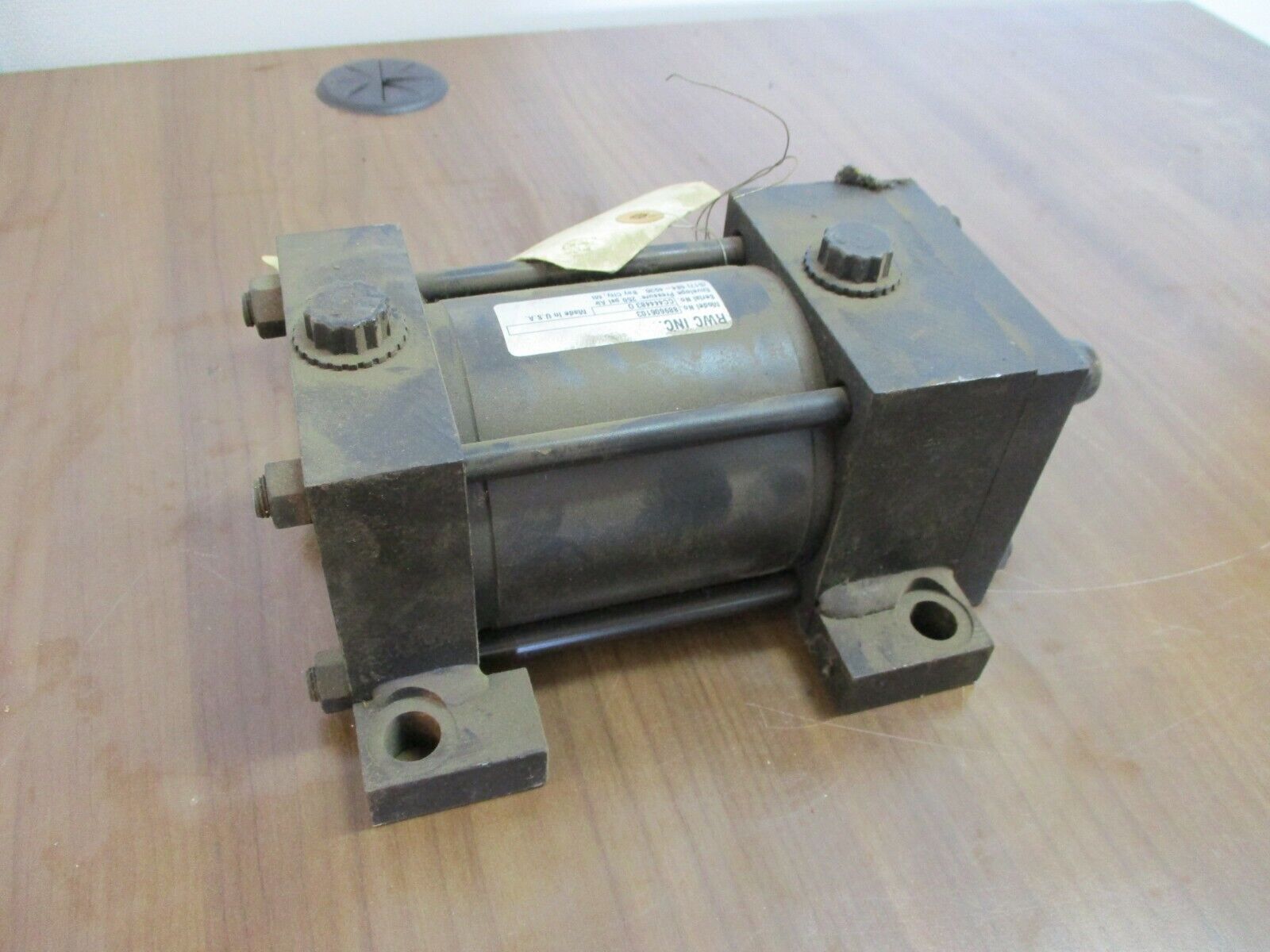 RWC, Air Cylinder, Part #: 889606103 250PSI used