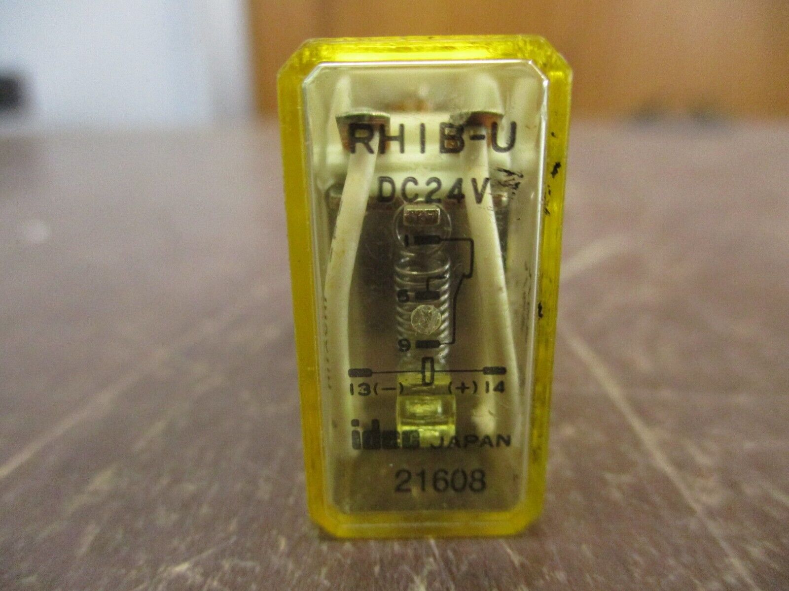 IDEC Relay RHIB-U 24VDC Coil *Lot of 3* Used