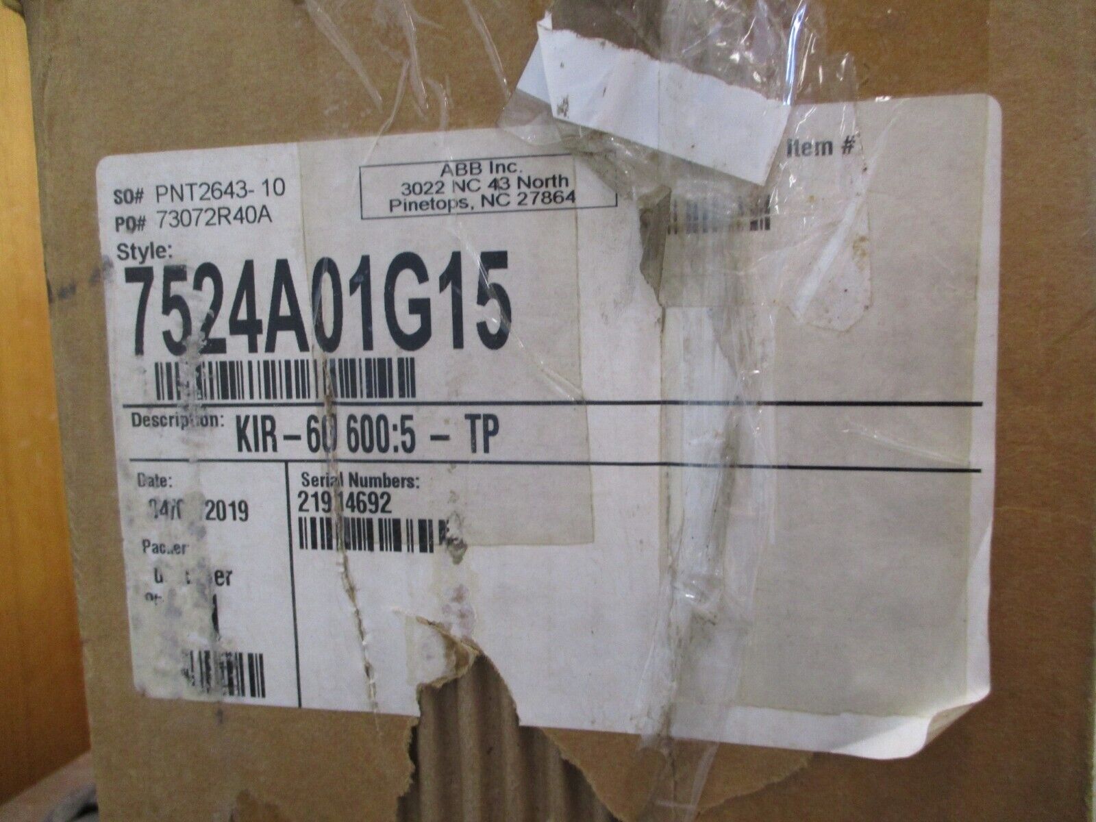 ABB KIR-60 Current Transformer 7524A01G15 Ratio 600:5A 4.8kV 60kV BIL 60Hz