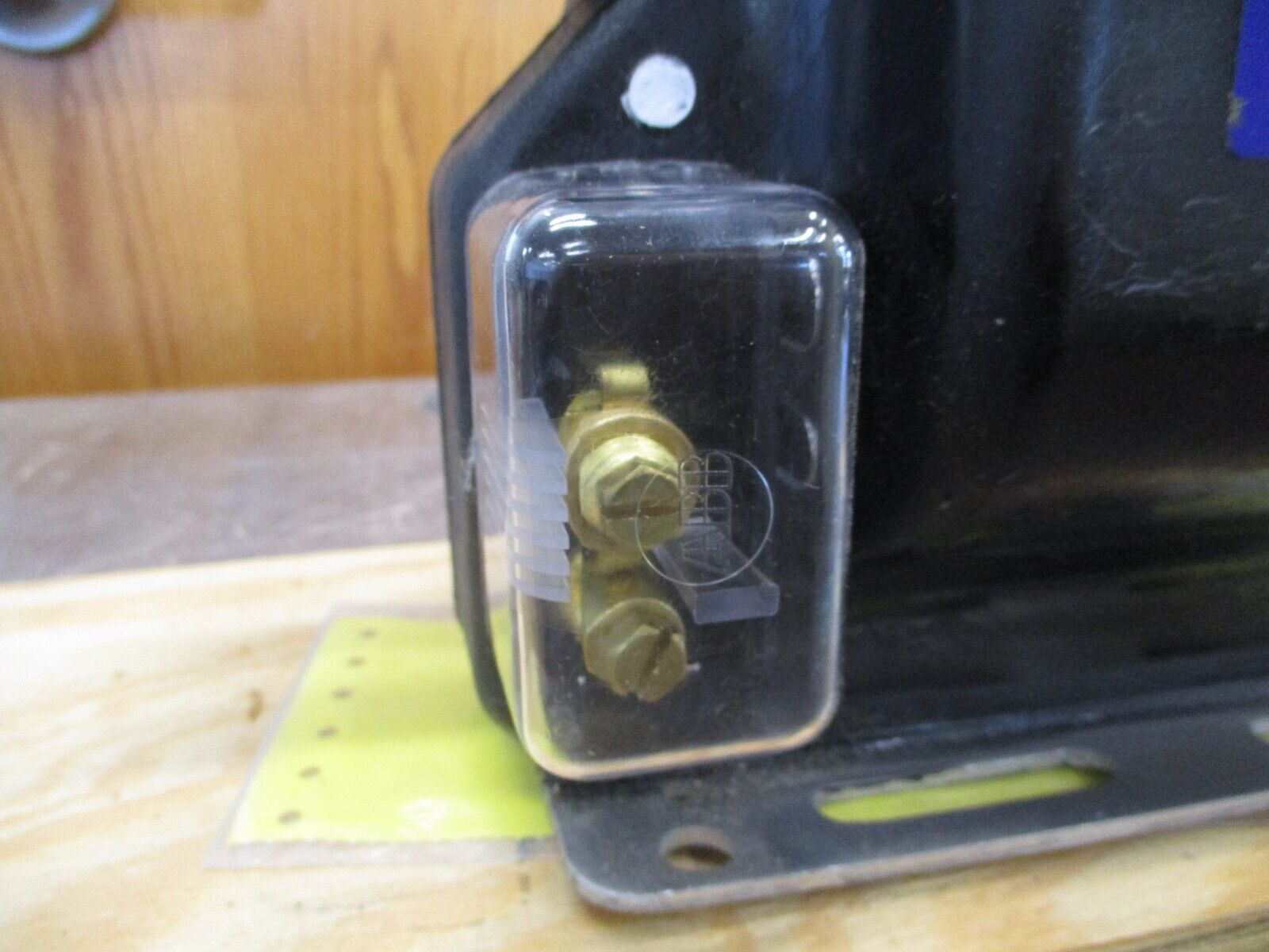 ABB KIR-60 Current Transformer 7524A01G15 Ratio 600:5A 4.8kV 60kV BIL 60Hz