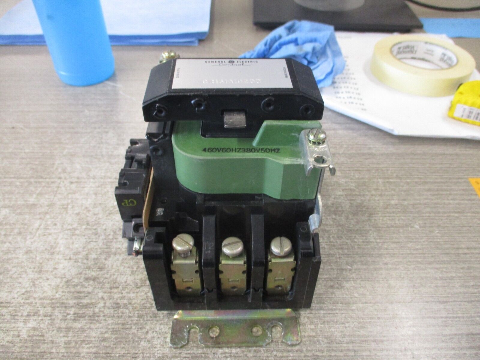 GE Contactor CR161A19200 460V Coil Used