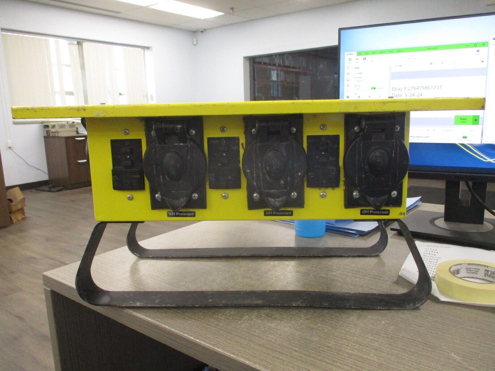 CEP Portable Power Distribution Unit 6506-GU 50A 125/250V 3P 4W 1Ph 60Hz