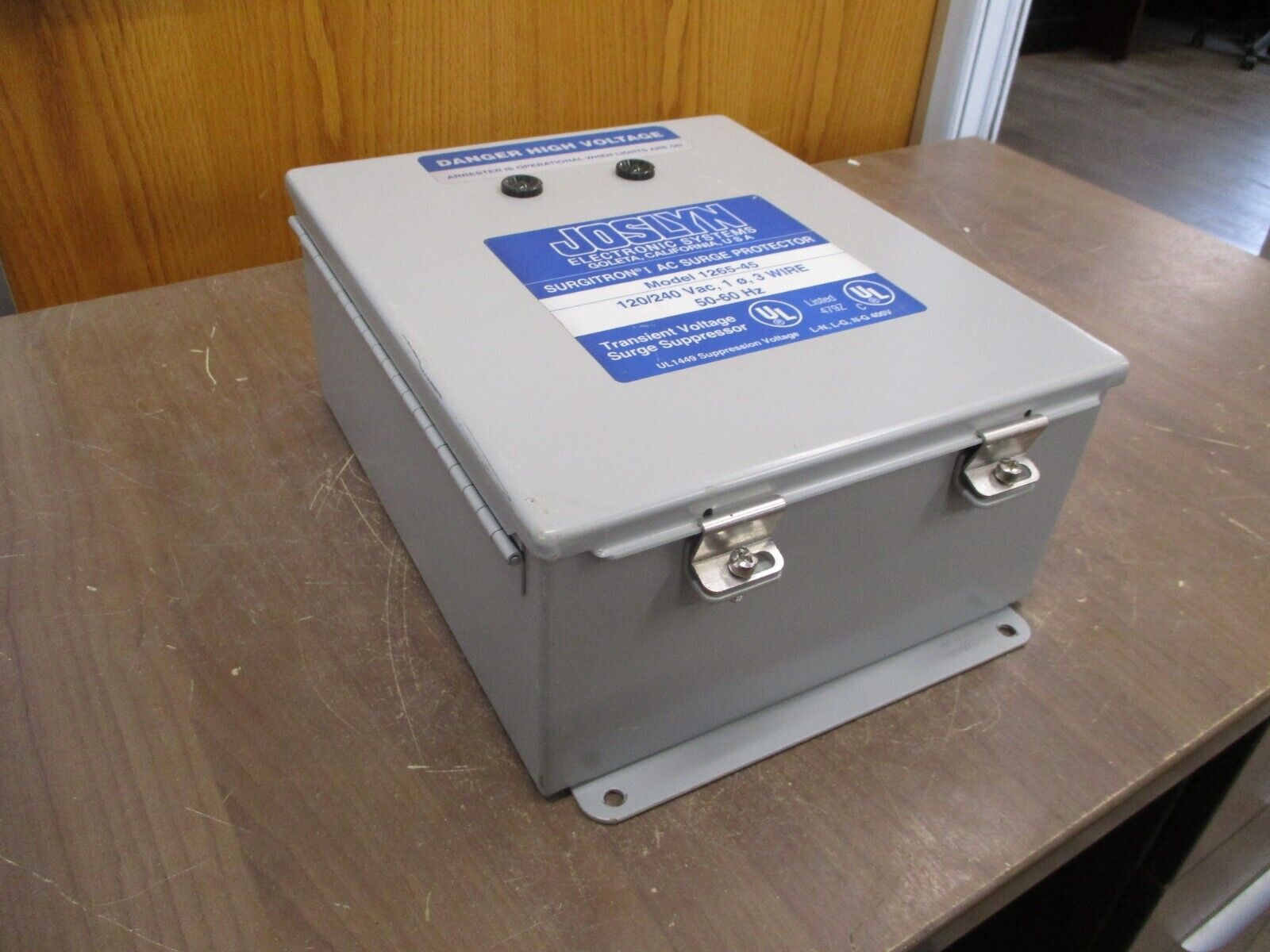 Joslyn Surgitron I AC Surge Protector 1265-45 120/240V 1Ph 3W 50/60Hz Used