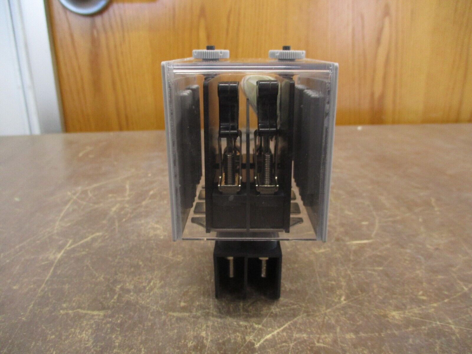States Cut Off Switch C4-202-H-B 2P *No Box* New Surplus