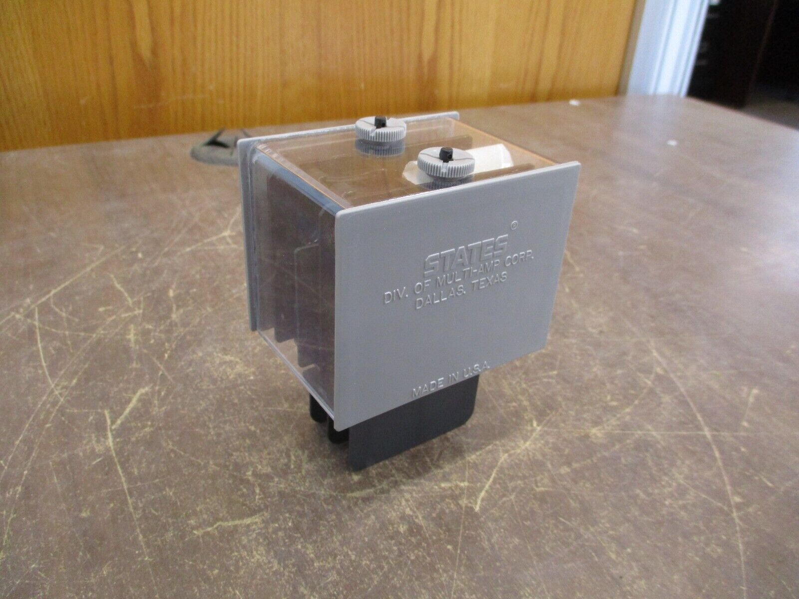 States Cut Off Switch C4-202-H-B 2P *No Box* New Surplus