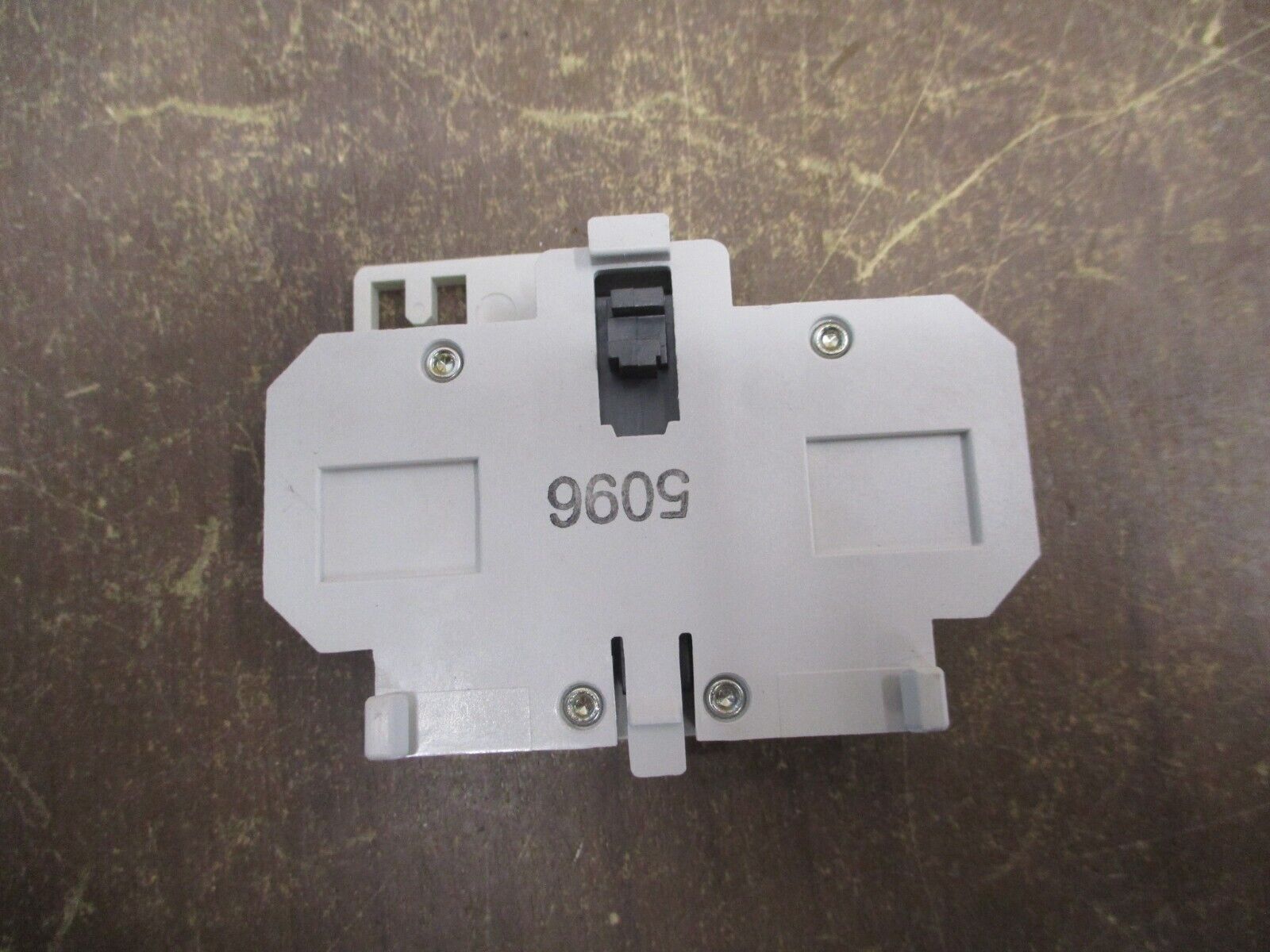 Cutler-Hammer Freedom Series DC Coil Kit C335KD3W1 48V New Surplus