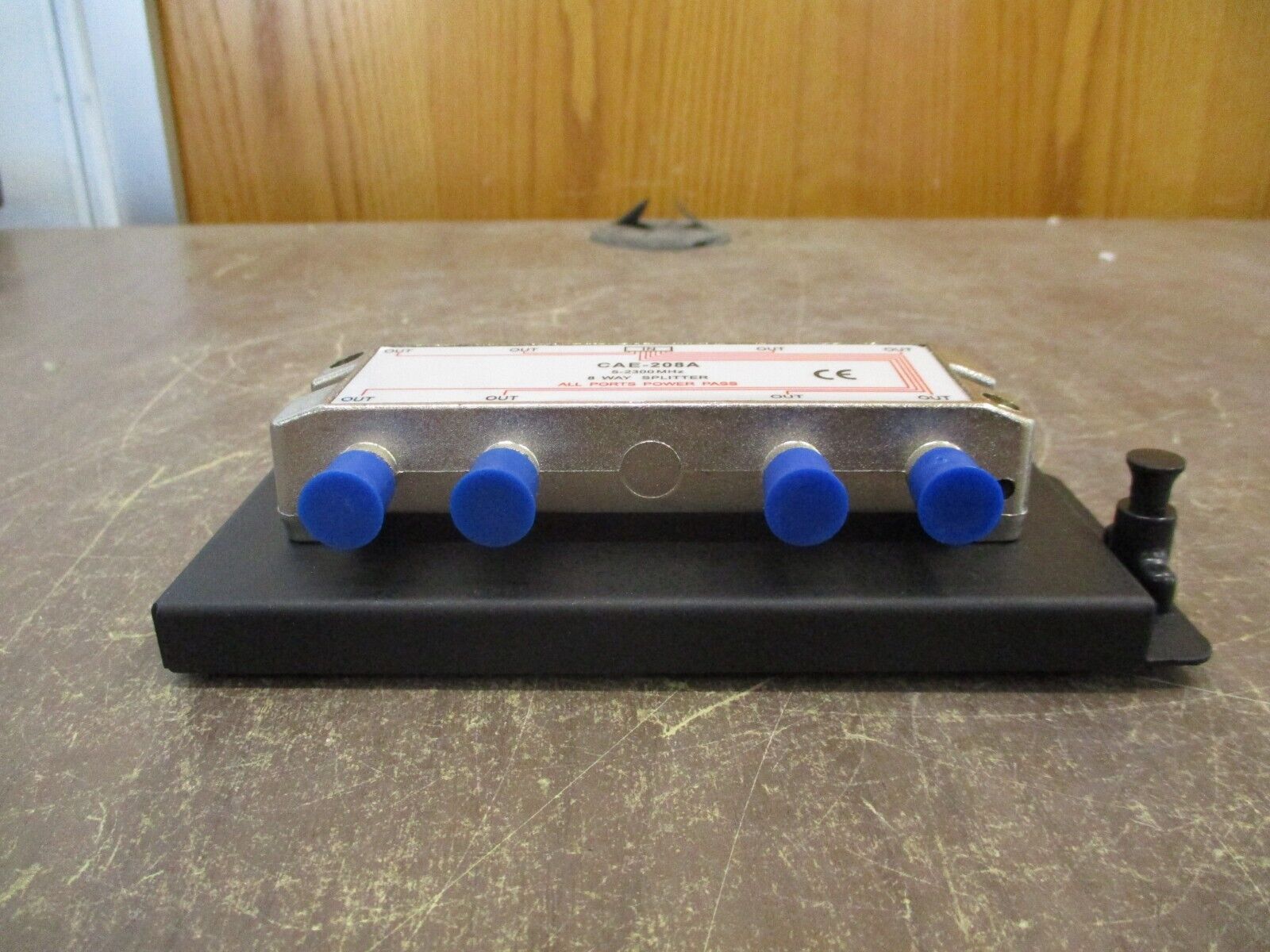 Liberty AV 1 to 8 Video Splitter Module HVS-1008 5-2300MHz New Surplus