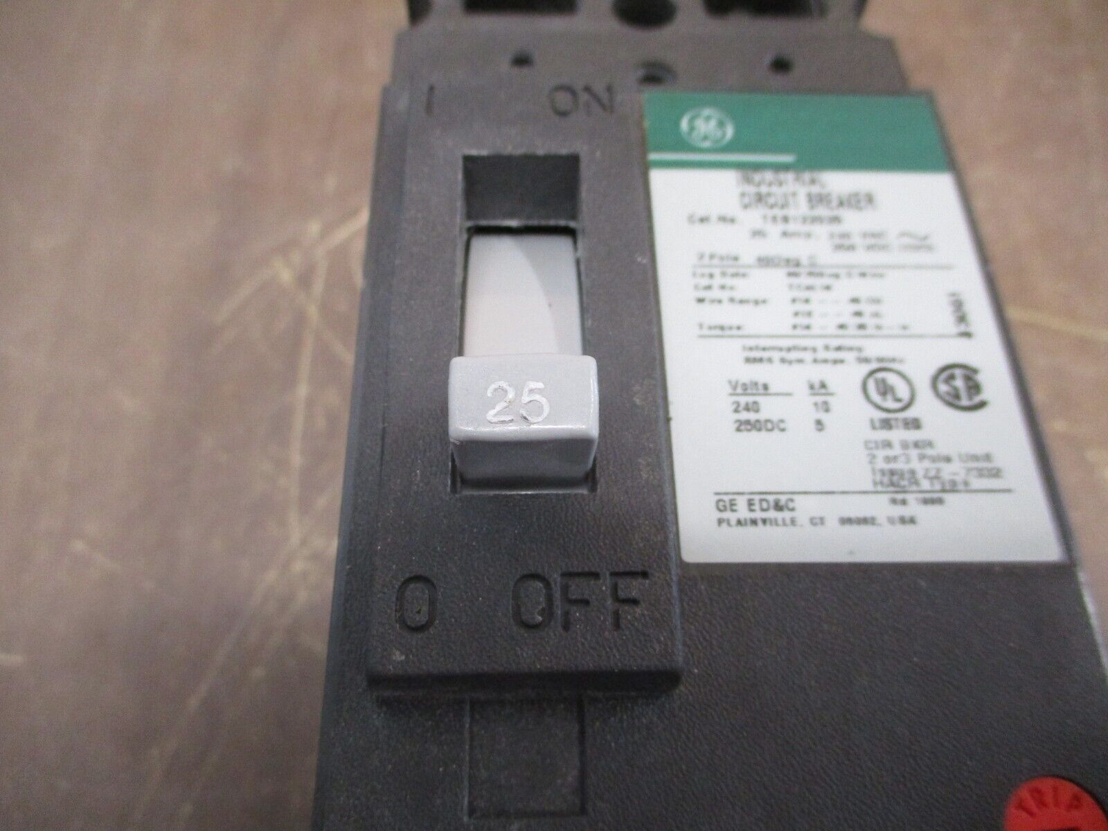 GE Circuit Breaker TEB122025 25A 240V 2P New Surplus