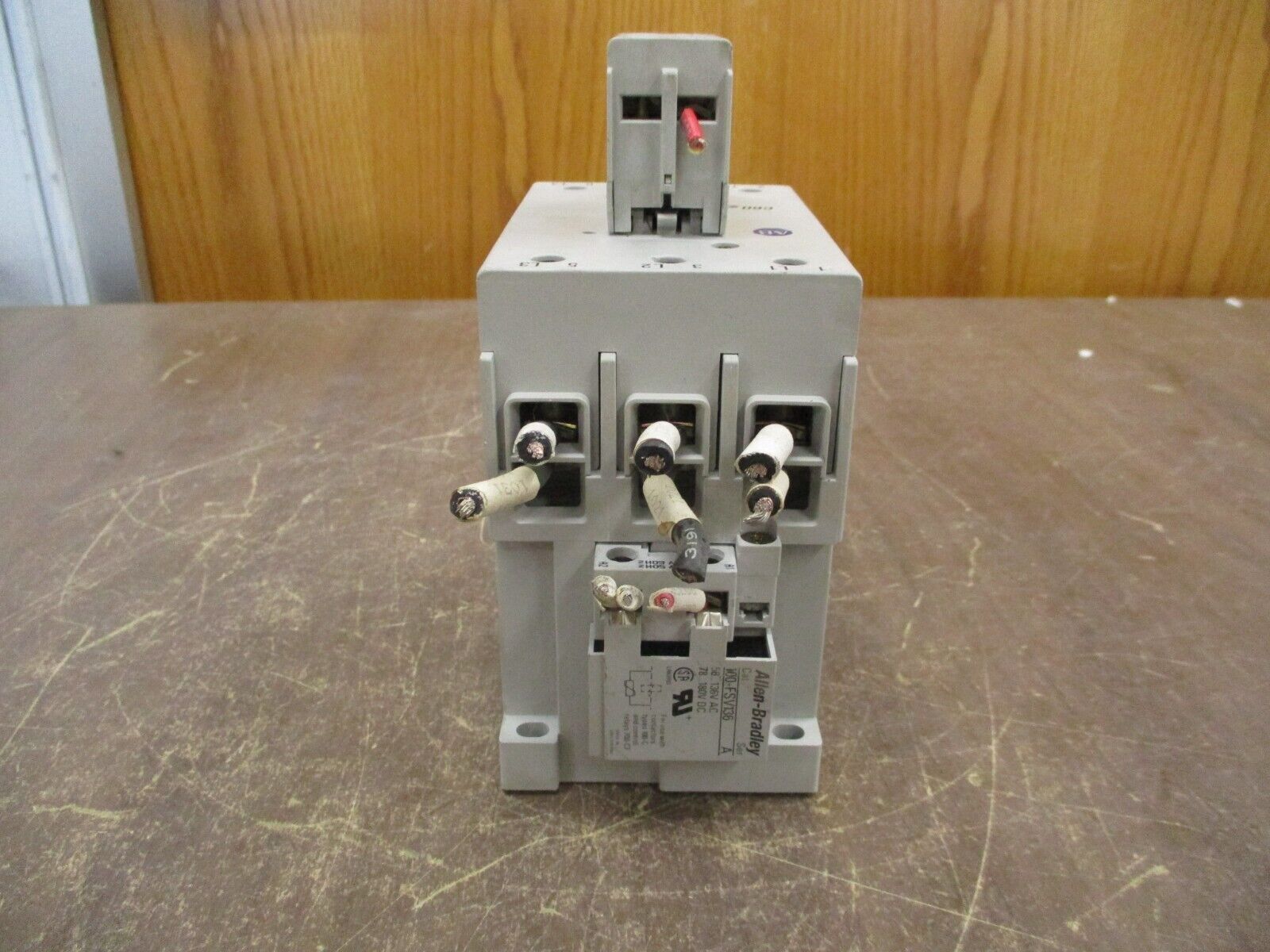 Allen-Bradley Contactor 100-C60*00 Ser. B 120V Coil 60A 600V Used