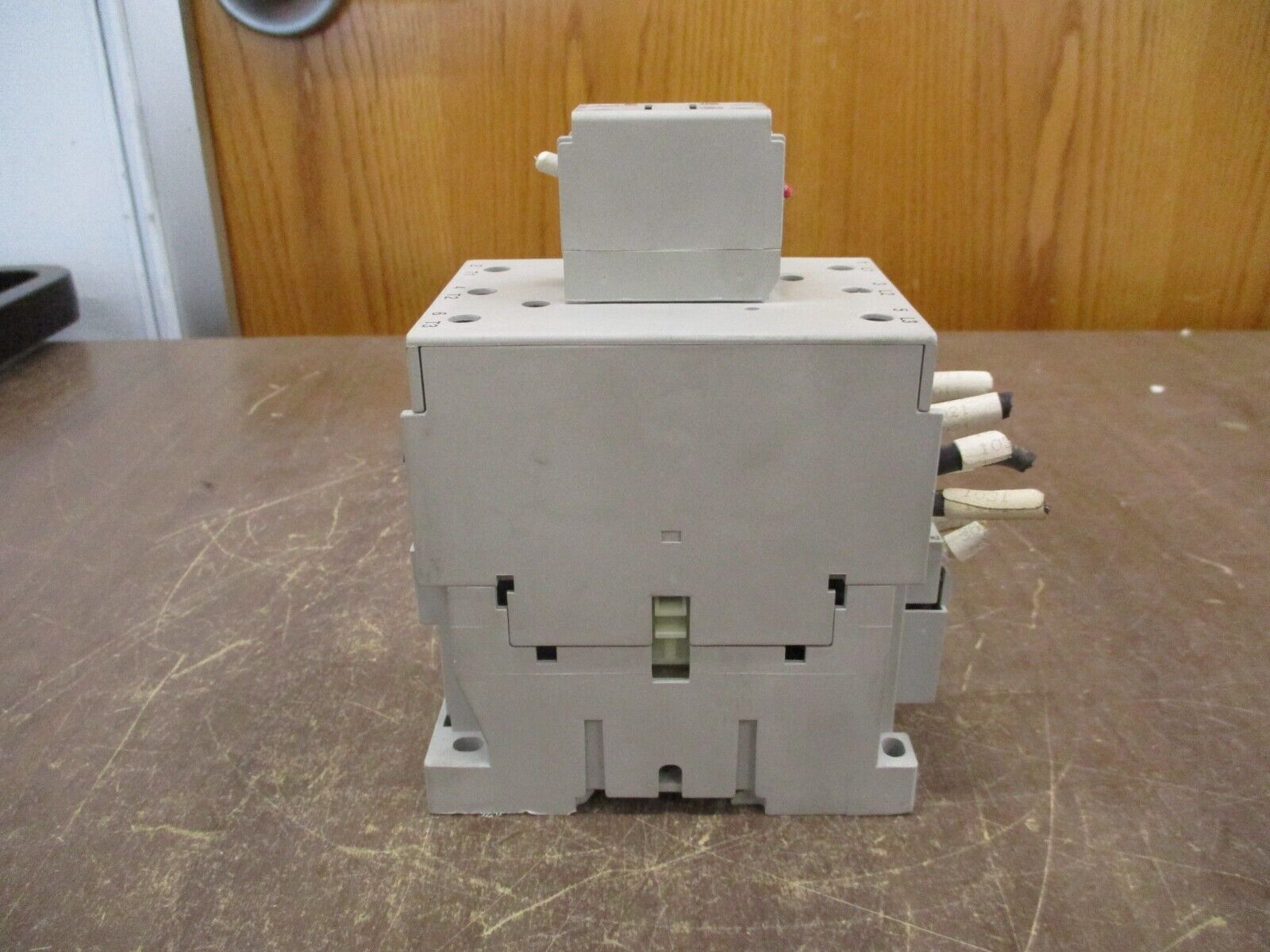 Allen-Bradley Contactor 100-C60*00 Ser. B 120V Coil 60A 600V Used