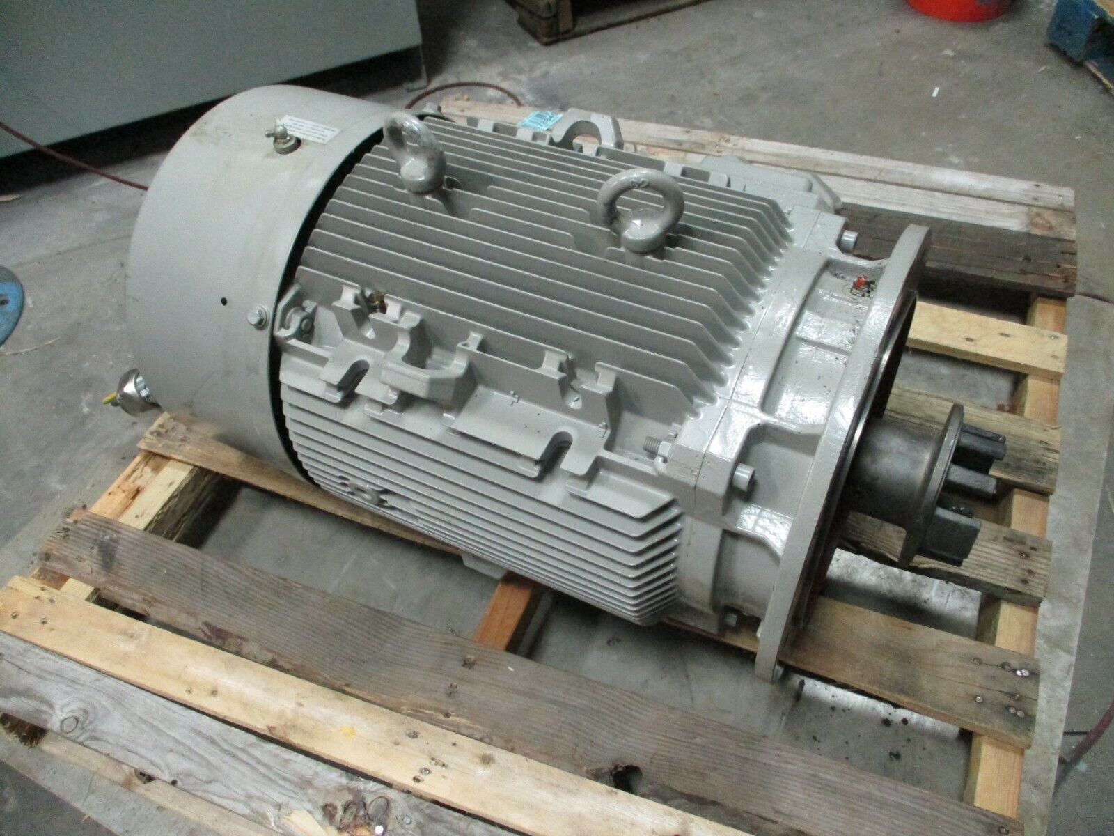 Siemens AC Motor 1LA5207-4AA91-Z126 50HP 3600RPM 200L Frame TEFC Used
