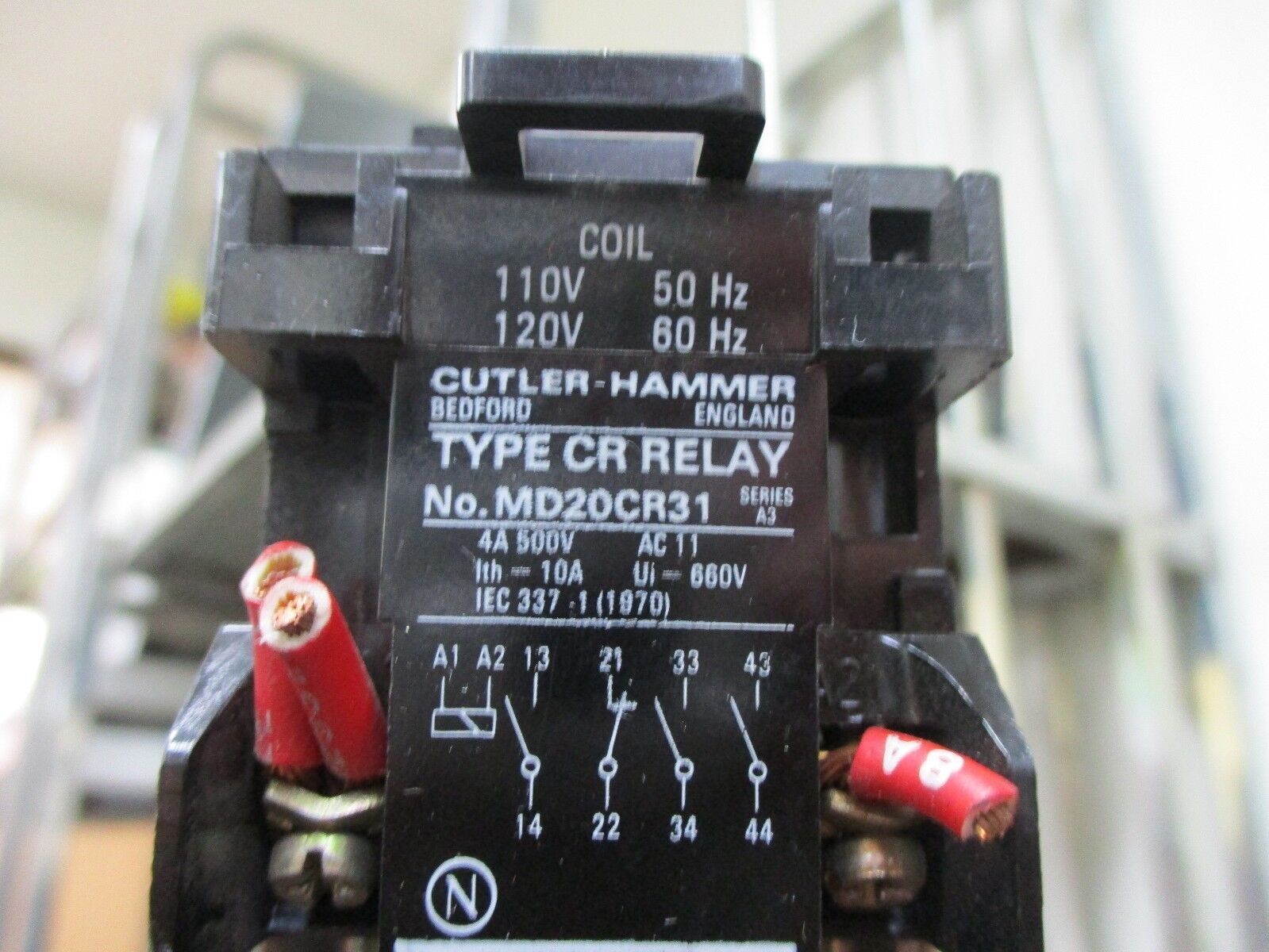 Cutler-Hammer Type CR Relay MD20CR31 120V Coil 4A 500V Used