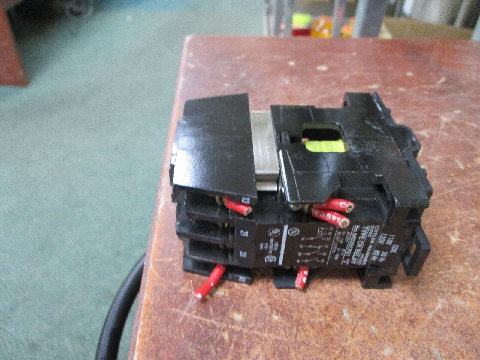 Cutler-Hammer Type CR Relay MD20CR31 120V Coil 4A 500V Used