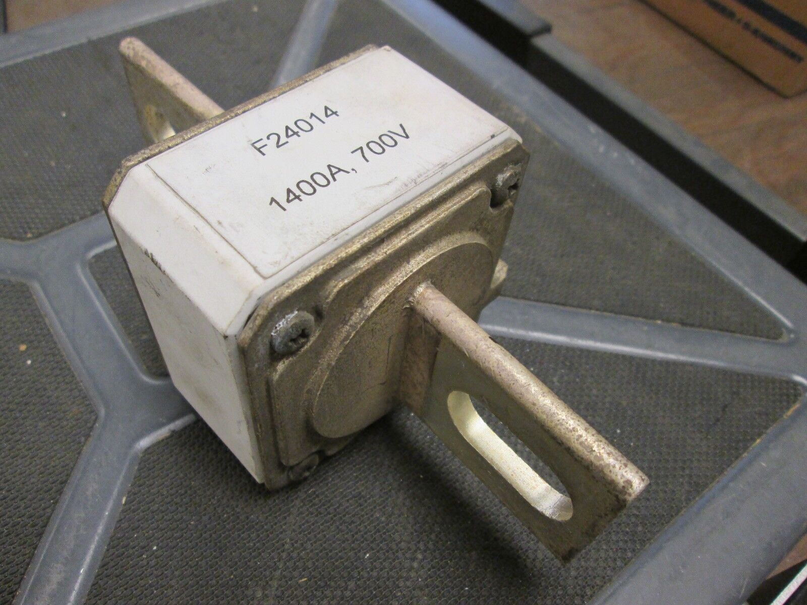 Fuse F24014 1400A 700V Used