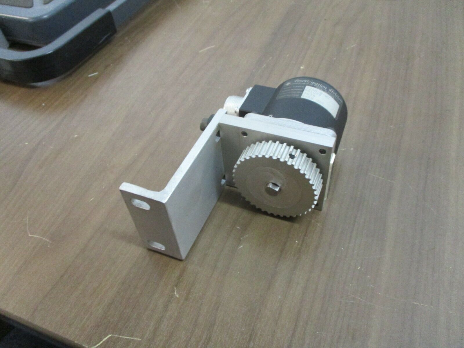 Power/Mation Shaft Encoder 725N-Q-H7 1024 Cycles Per Rev. 5/28VDC Used