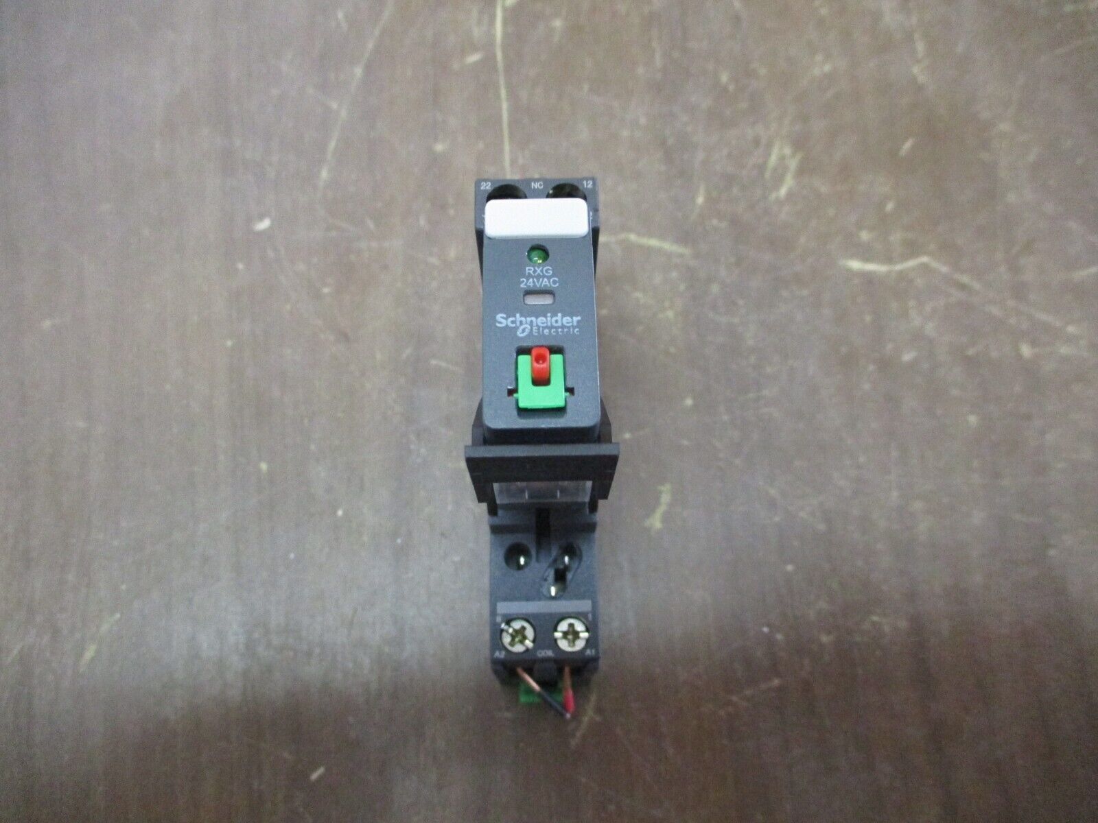 Schneider Electric Relay RXG22B7 24V Coil w/ Base Used