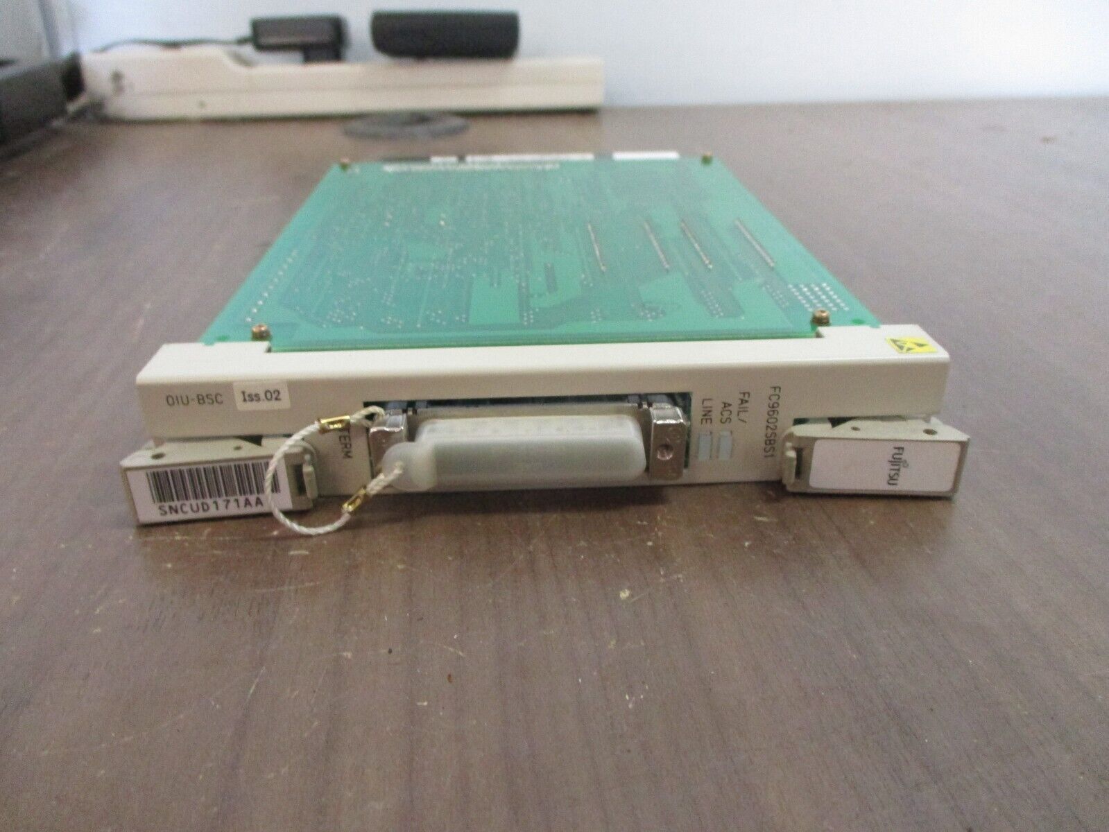 Fujitsu OIU-BSC OSS Interface Unit FC9602SBS1 Iss. 02 Used