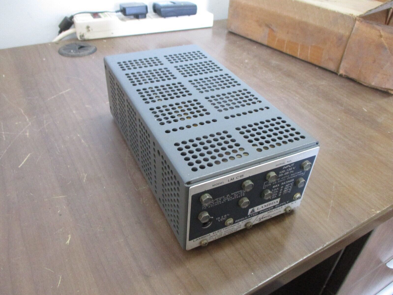 Lambda Regulated Power Supply LM C15 Input: 105-132V 55-65Hz Output: 15VDC
