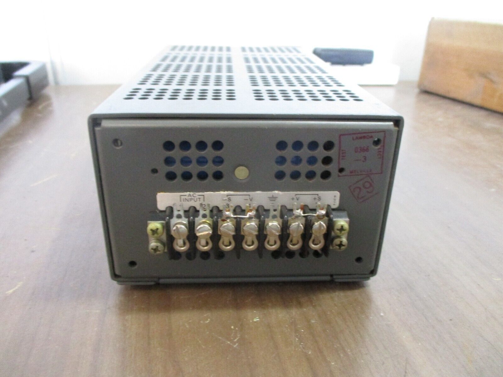 Lambda Regulated Power Supply LM C15 Input: 105-132V 55-65Hz Output: 15VDC