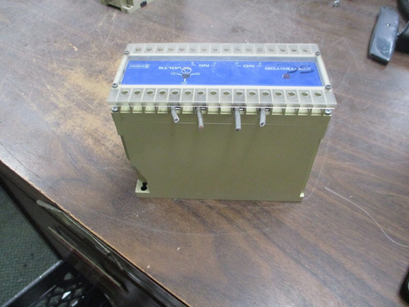 Crompton Protector Relay 256-PLDU 240V 60Hz Used