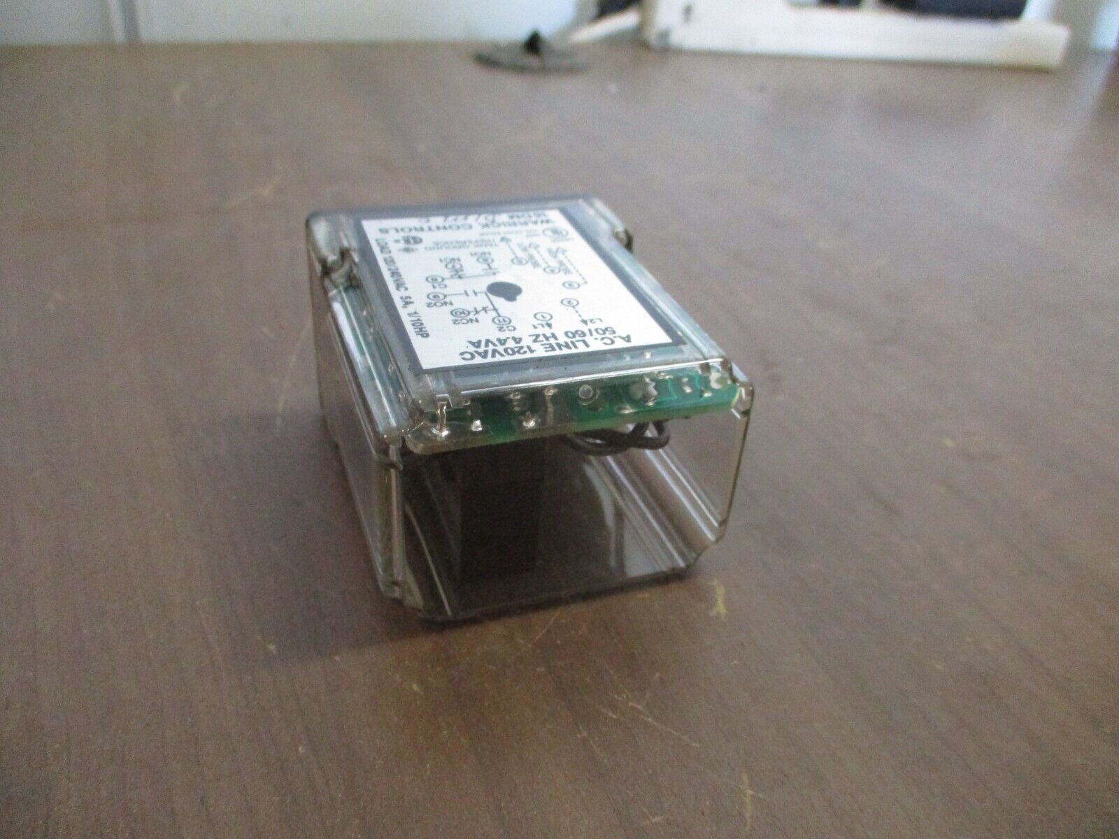 Warrick Controls Control Relay 16DM D1M0 120V 50/60Hz 4.4VA New Surplus