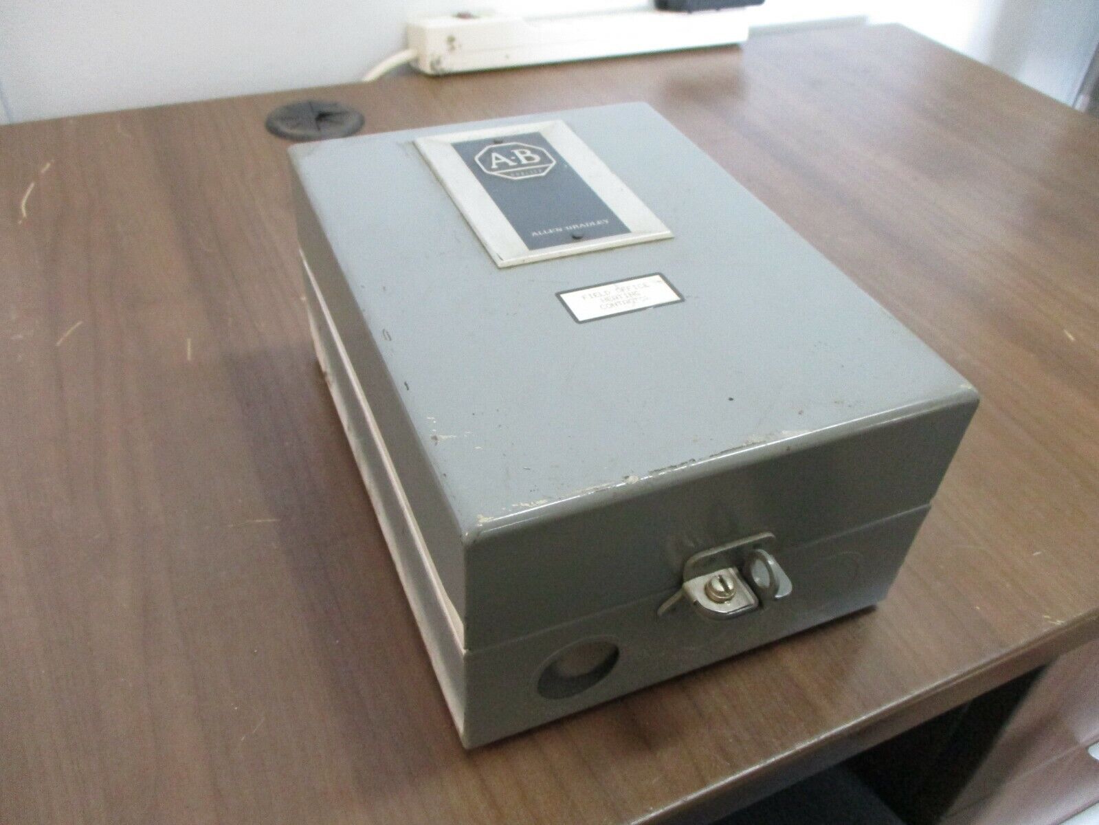 Allen-Bradley Enclosed AC Lighting Contactor 702L-BOD94 Ser. K 240V Coil 30A