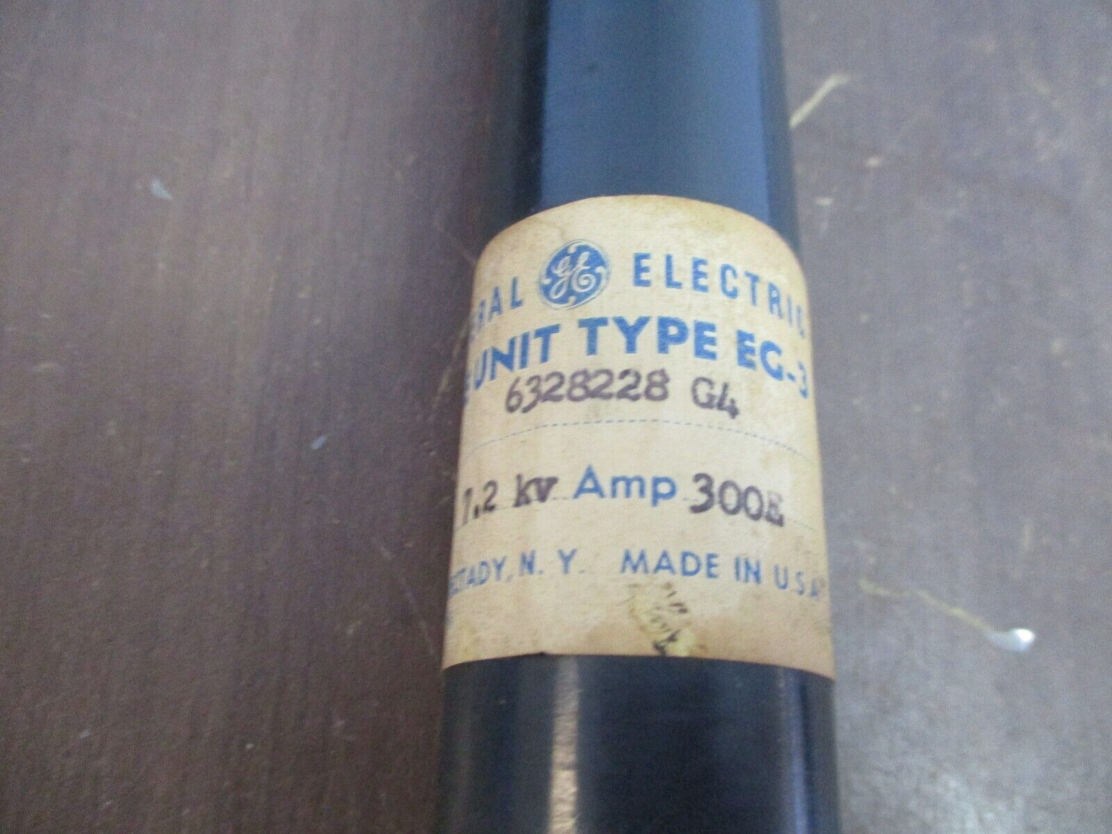 GE Type EG-3 Fuse Unit 6328228 G4 300E 7.2kV Used