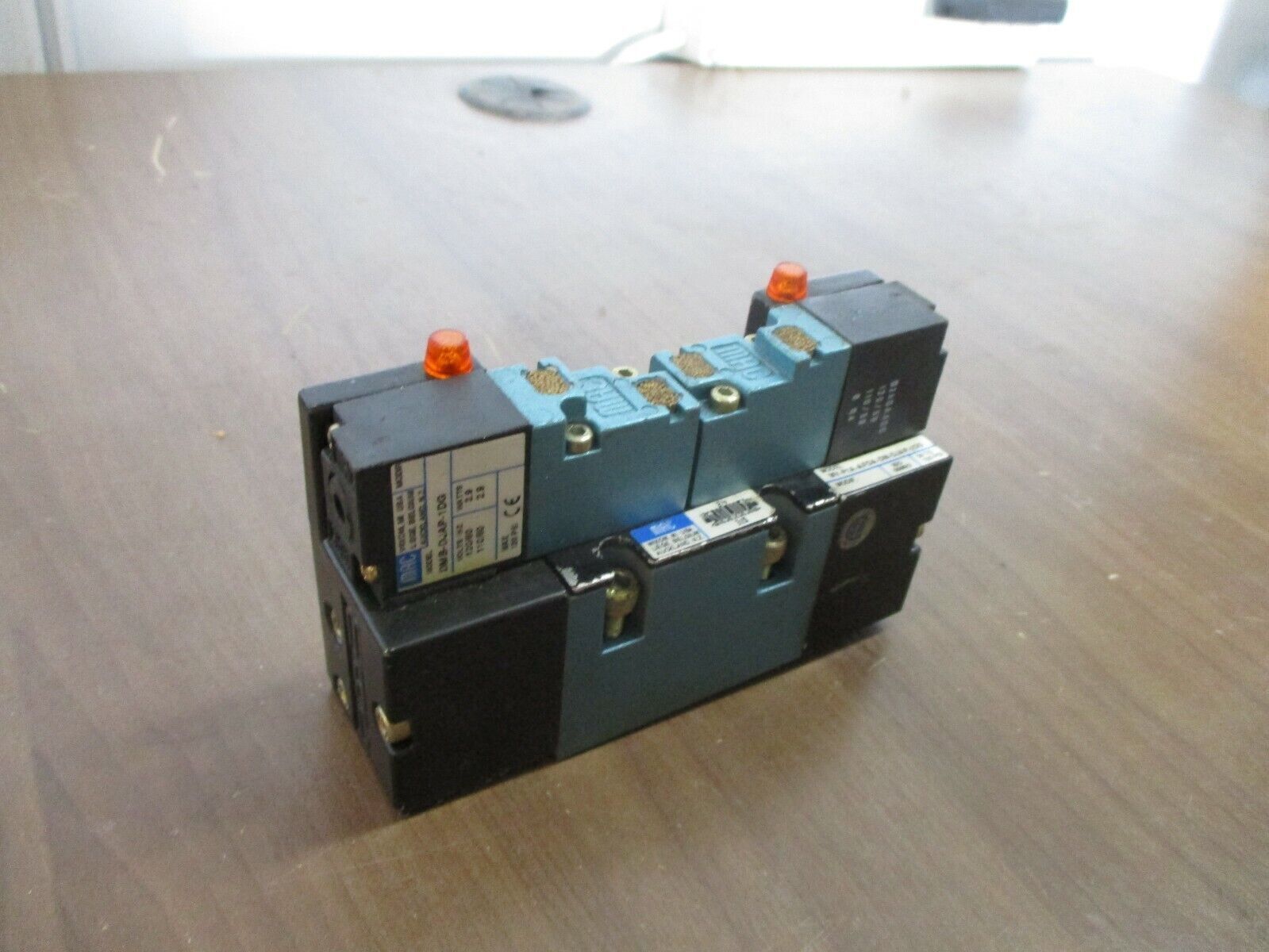MAC Solenoid Valve MV-P1A-AFDA-DM-DJAP-1DG 30-120PSI Used