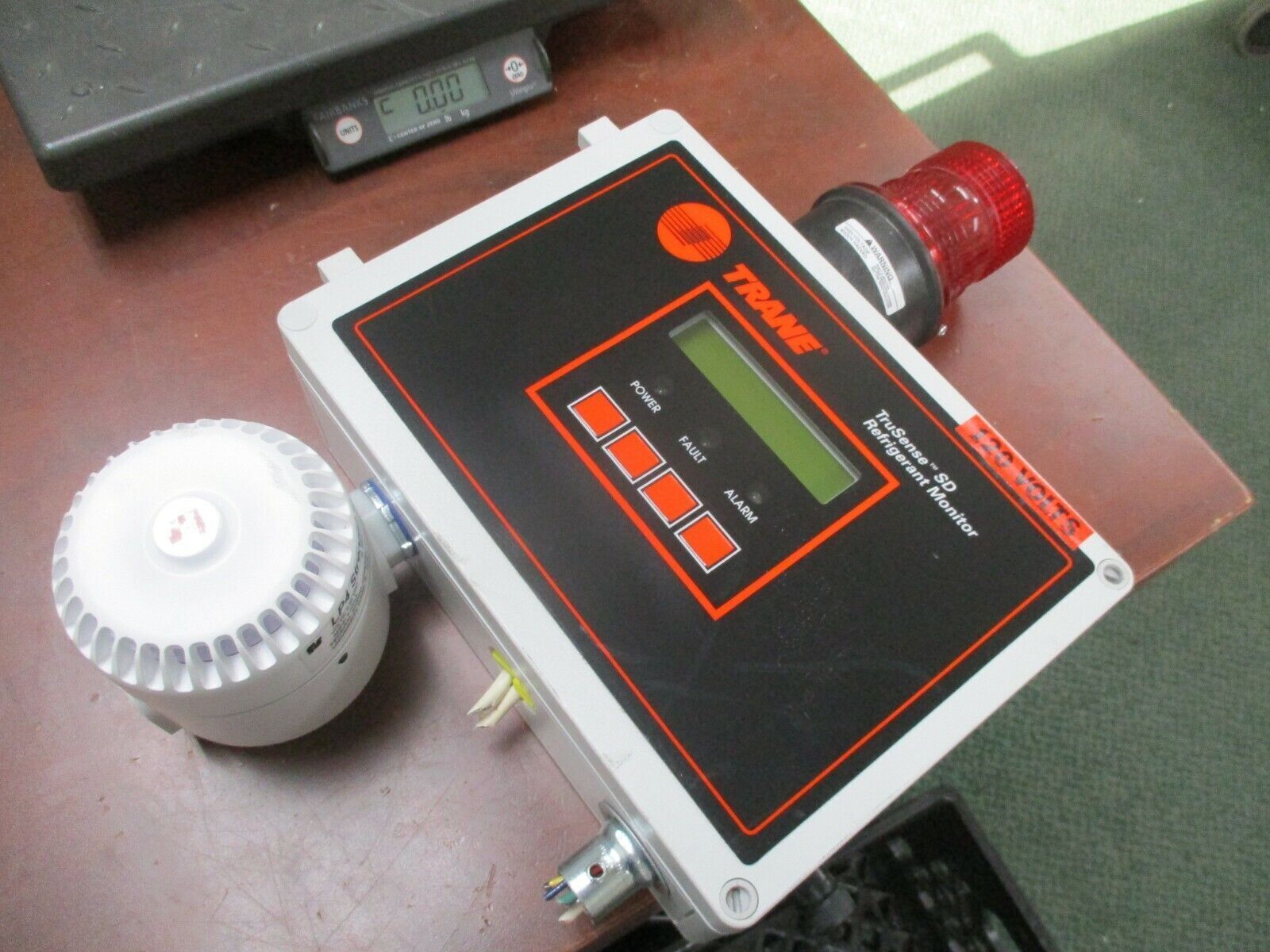 Trane TruSense SD Refrigerant Monitor RMWG1A0A1C0C0 w/ Alarm & Light Used