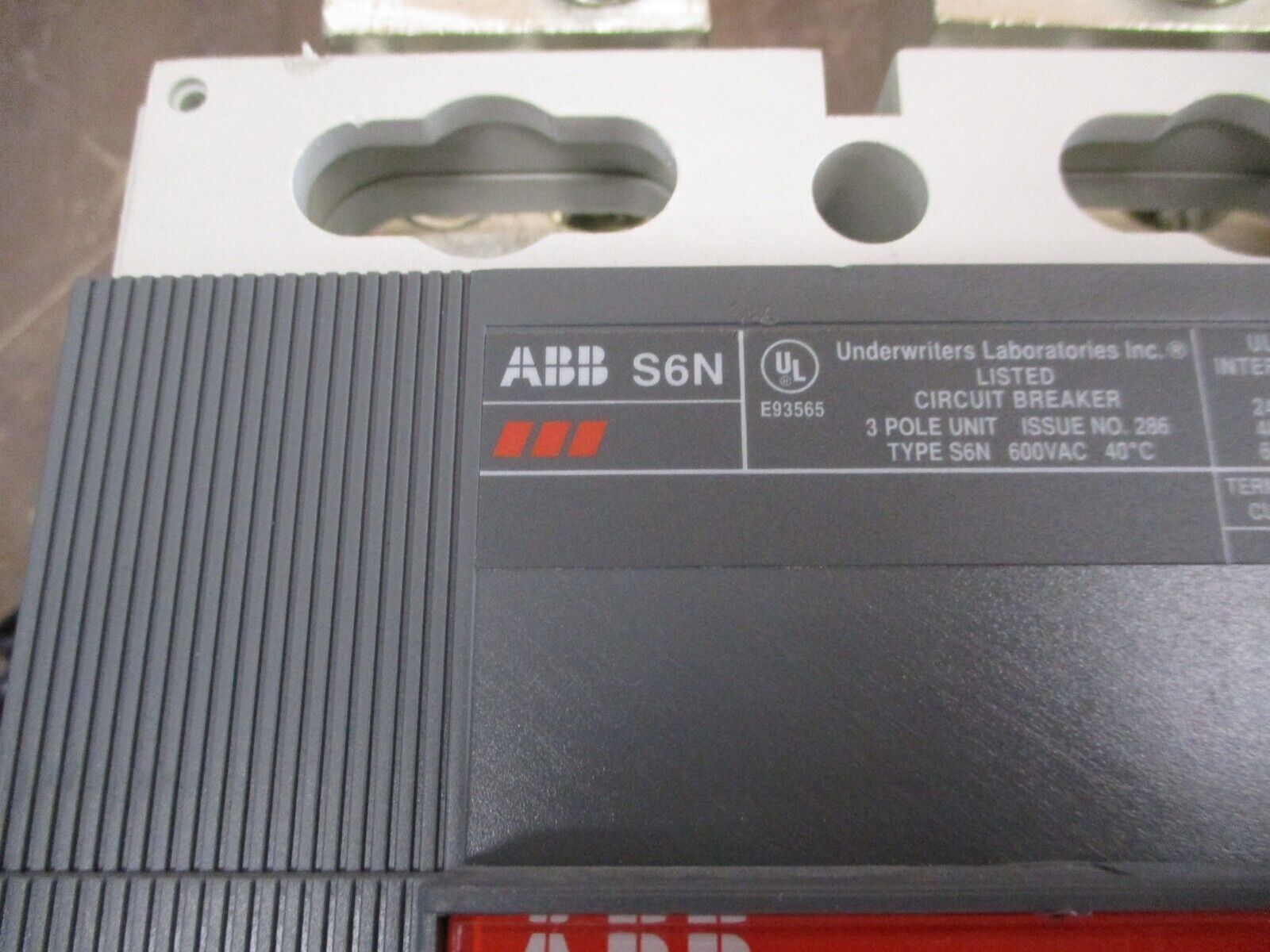 ABB SACE S6 Circuit Breaker S6N PR211 600A 600V *No Terminal Covers* Used