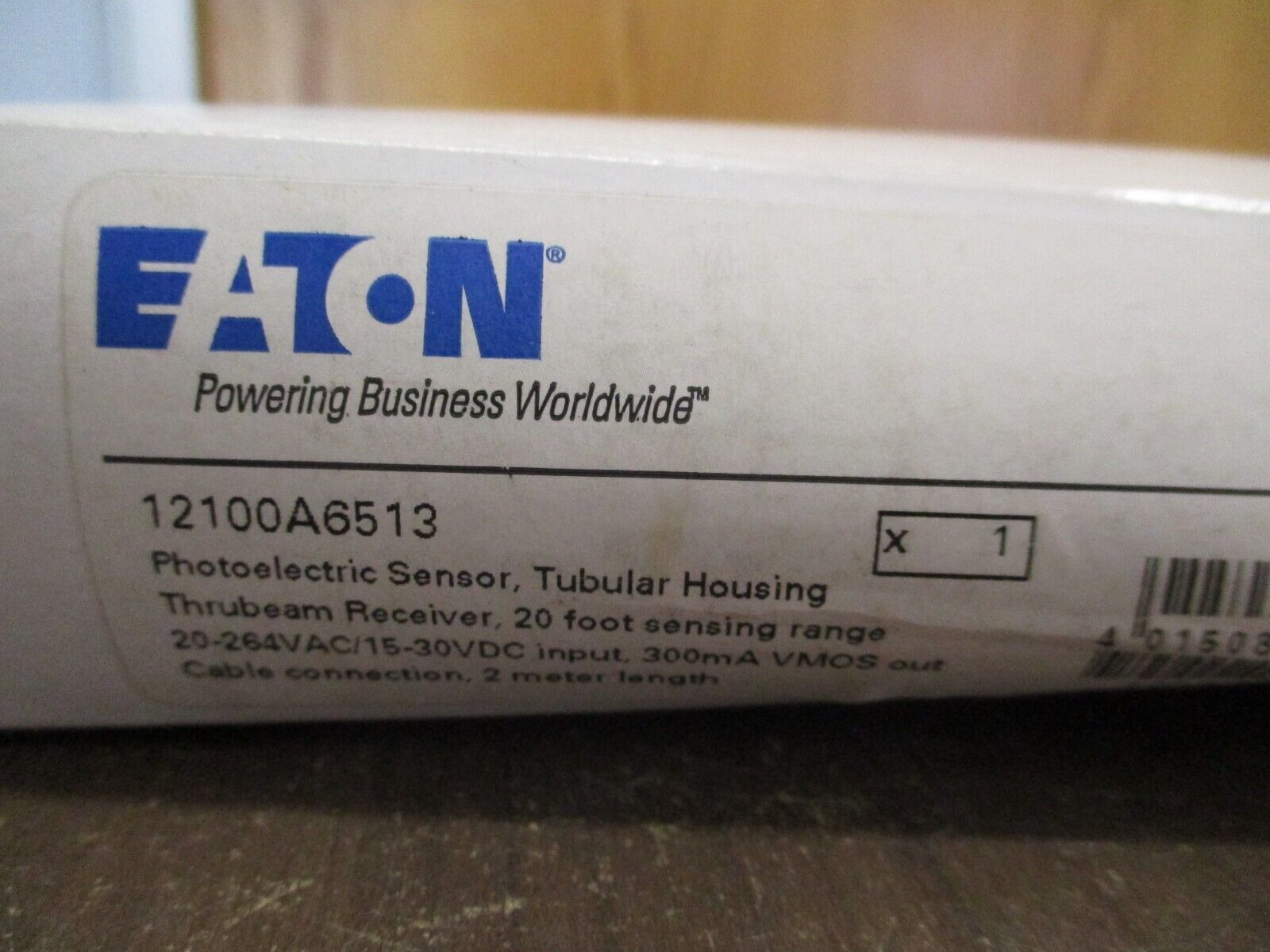 Eaton Photoelectric Sensor 12100A6513 Tubular Housing 2m Length 20-264VAC