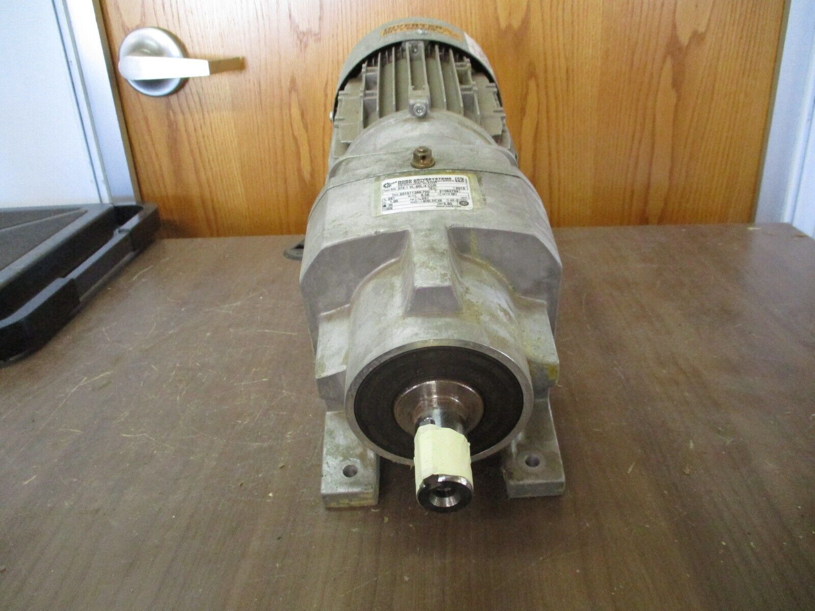 Nord Gearmotor Type SK 80L/4 CUS 1HP 1800RPM 230/460V 3.66/1.83A 60Hz Used